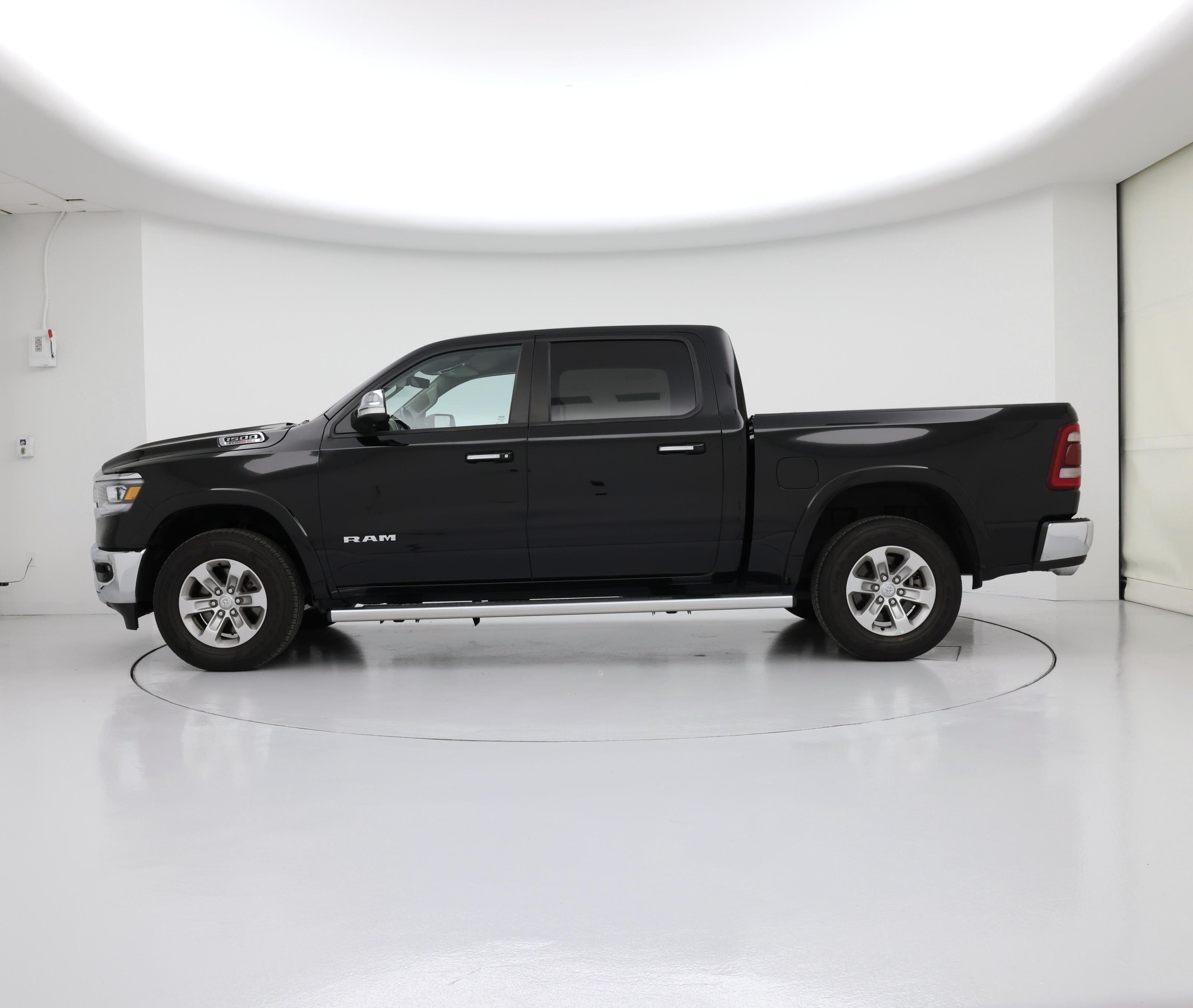 Thumbnail: 2022 RAM 1500 - 3