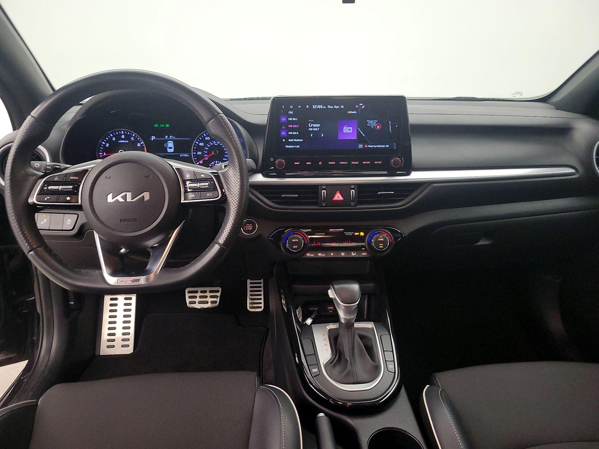 Thumbnail: 2023 Kia Forte - 9