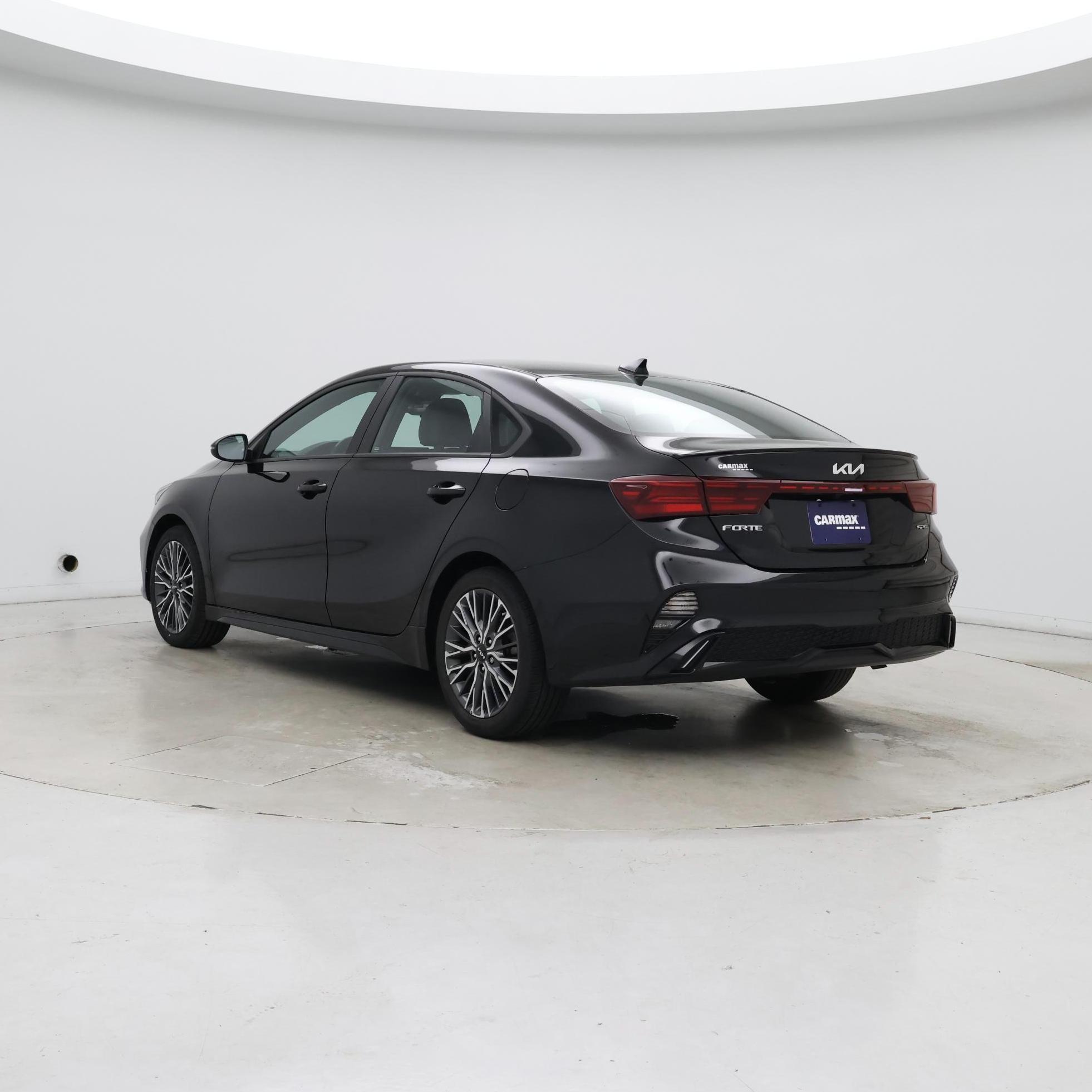 Thumbnail: 2023 Kia Forte - 2