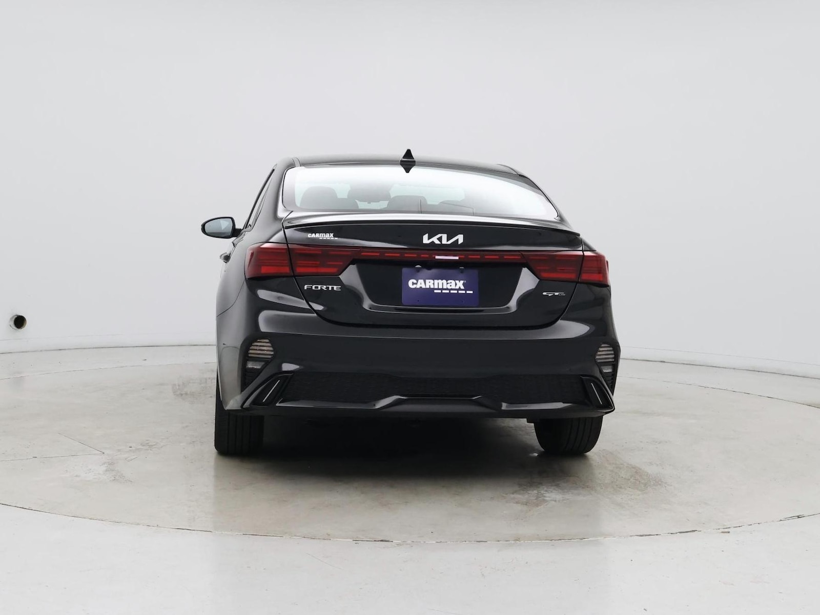 2023 Kia Forte GT-Line - Photo 7