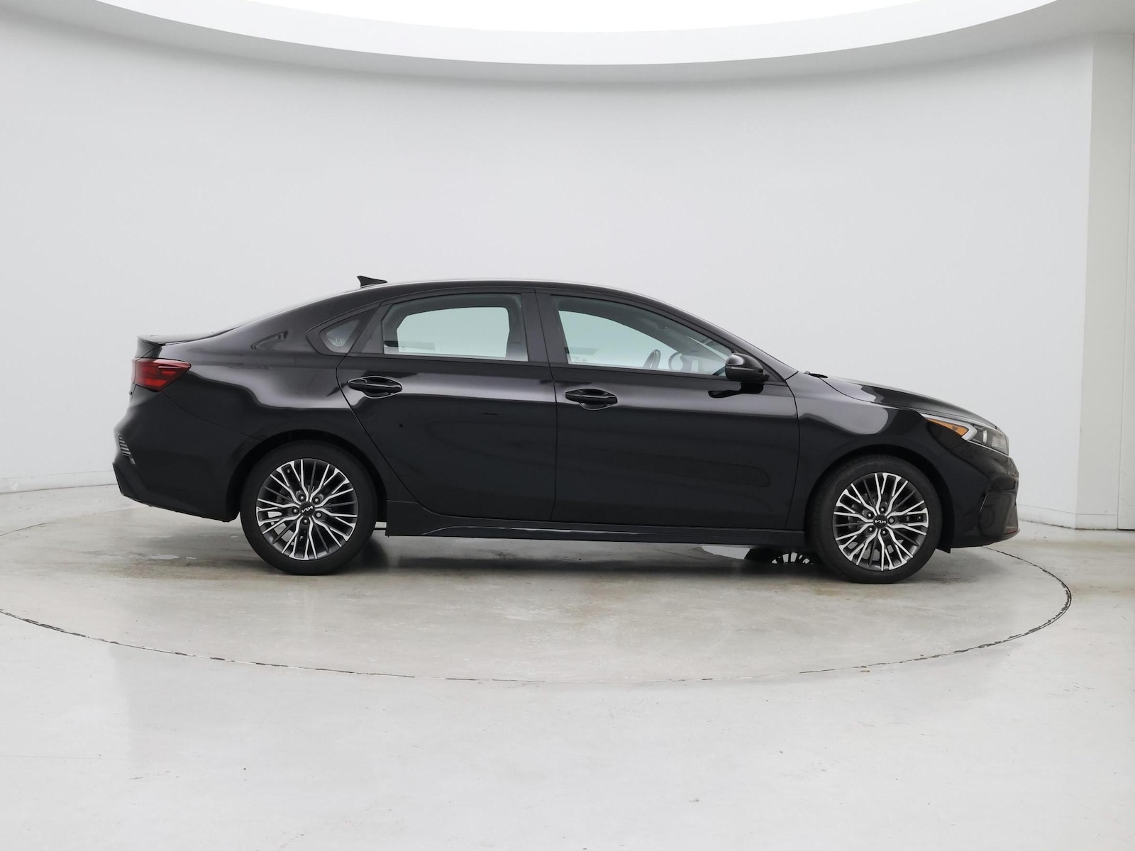 2023 Kia Forte GT-Line - Photo 8