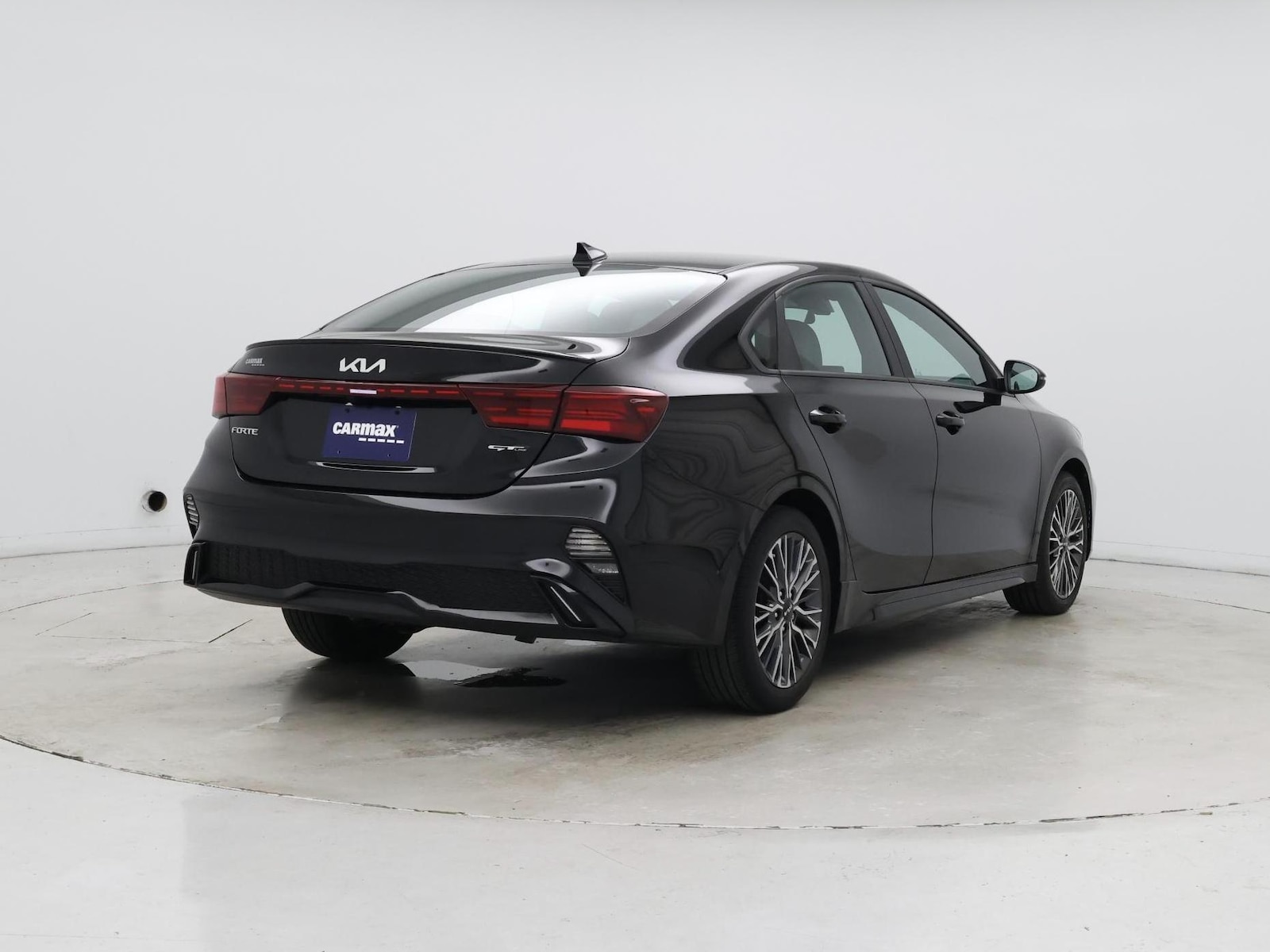2023 Kia Forte GT-Line - Photo 9