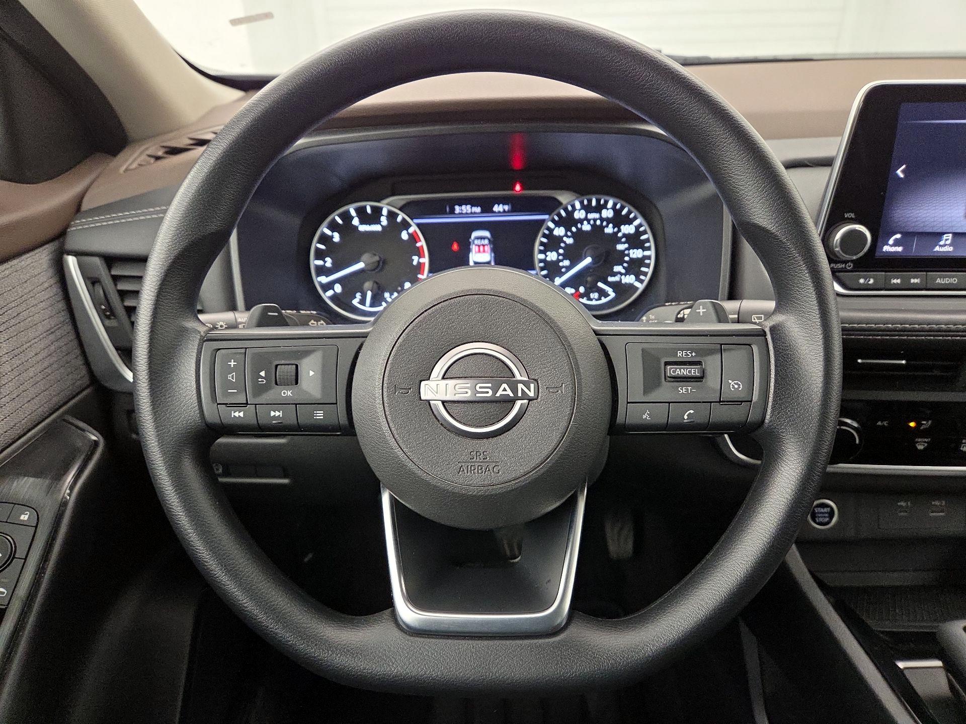 Thumbnail: 2023 Nissan Rogue - 10