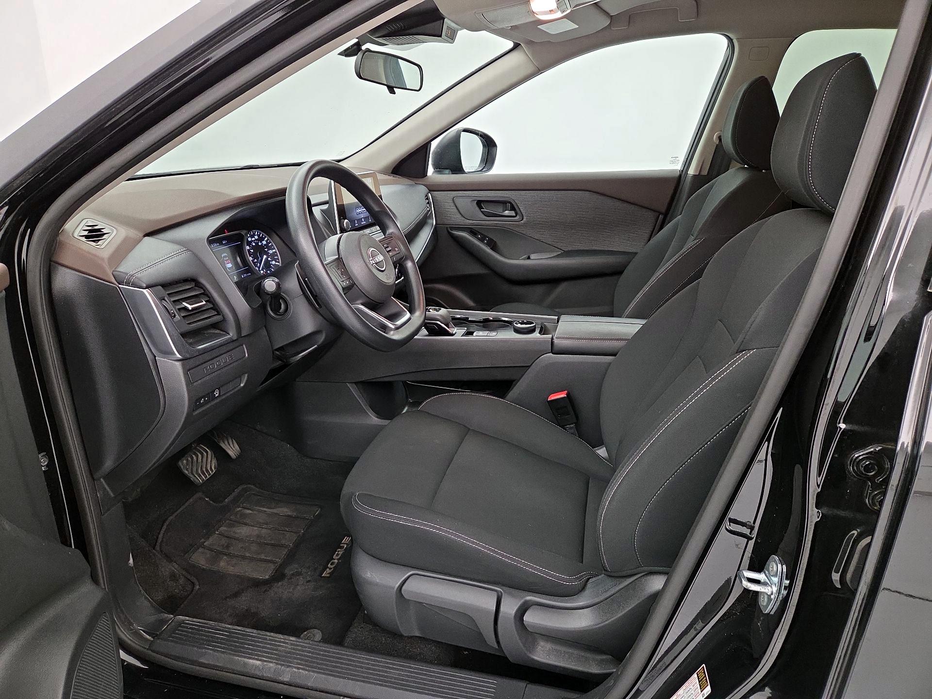 Thumbnail: 2023 Nissan Rogue - 11