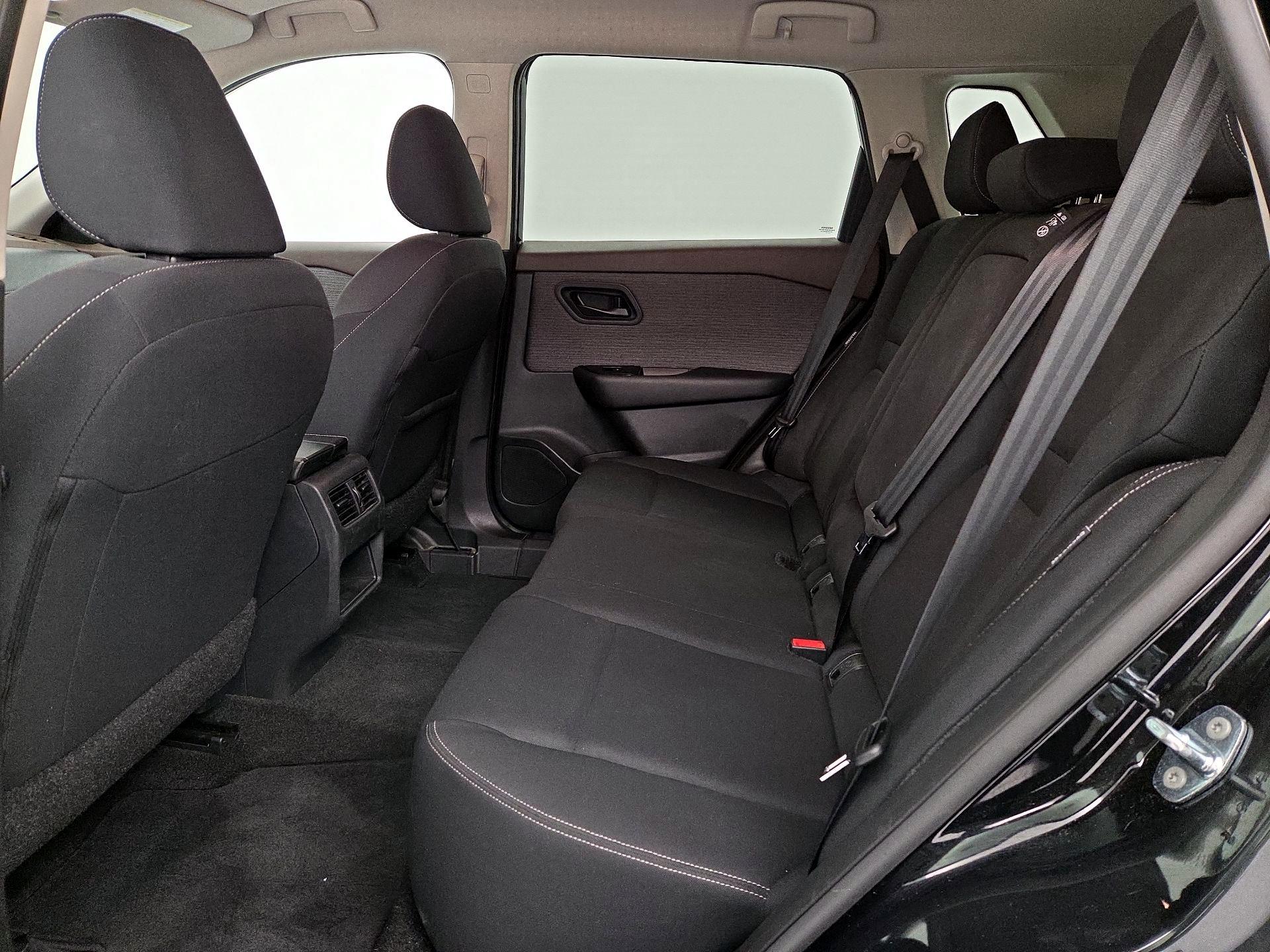 Thumbnail: 2023 Nissan Rogue - 19