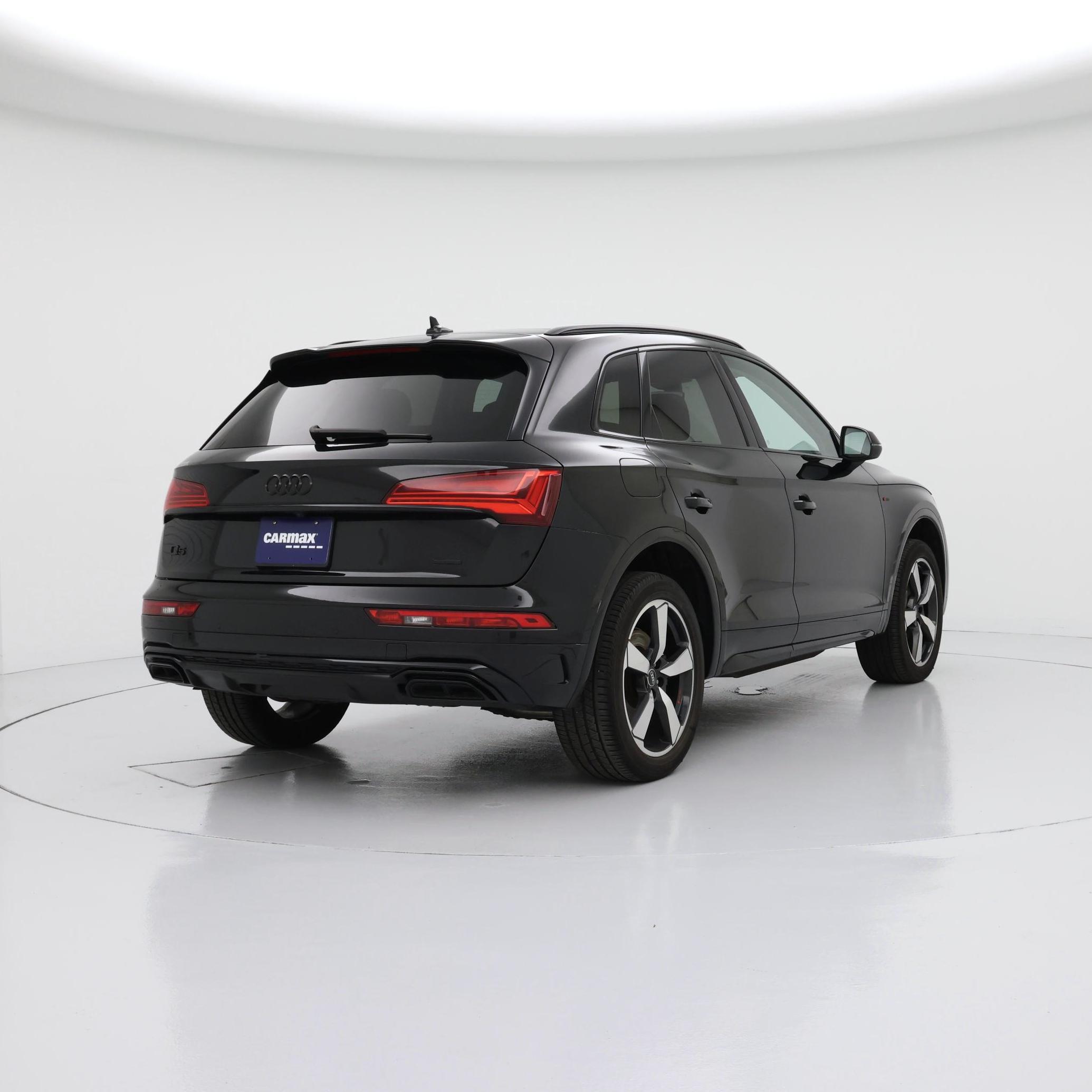 Thumbnail: 2022 Audi Q5 - 8