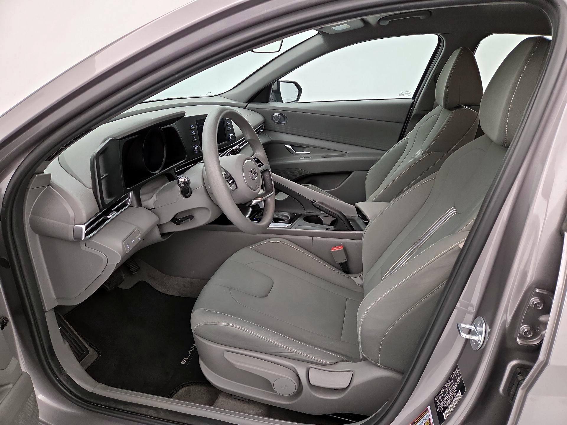 Thumbnail: 2023 Hyundai Elantra - 11