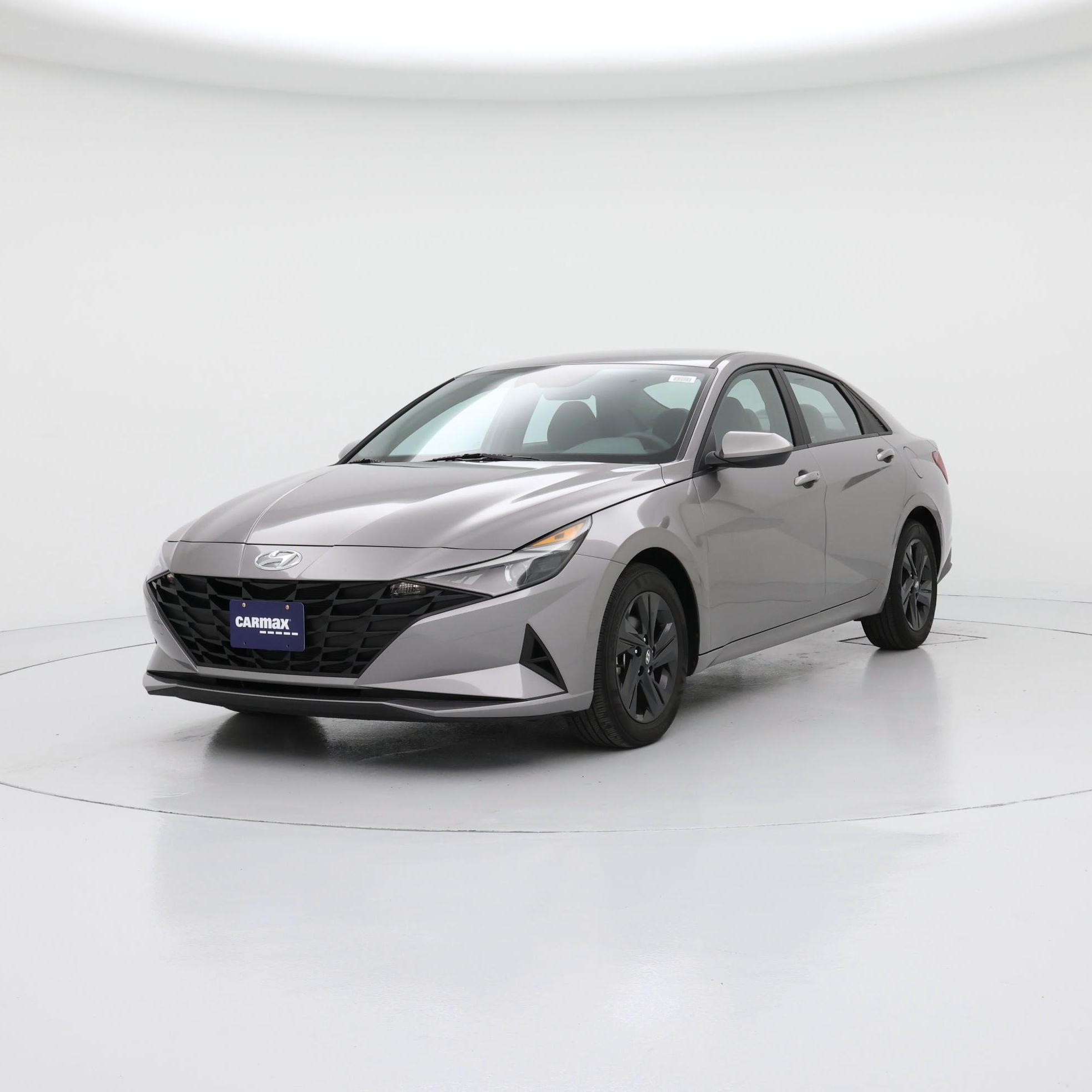 Thumbnail: 2023 Hyundai Elantra - 4