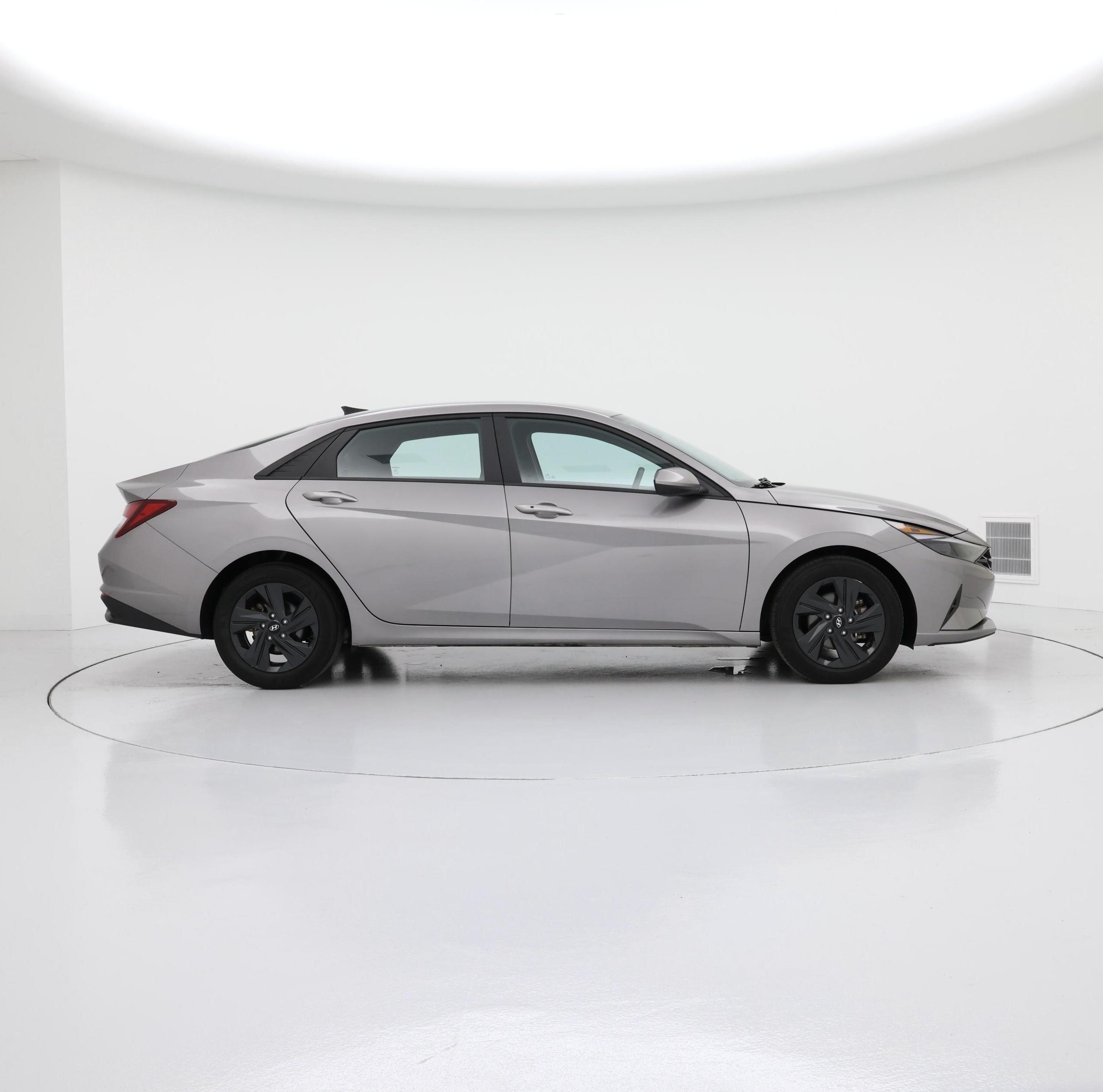 Thumbnail: 2023 Hyundai Elantra - 7