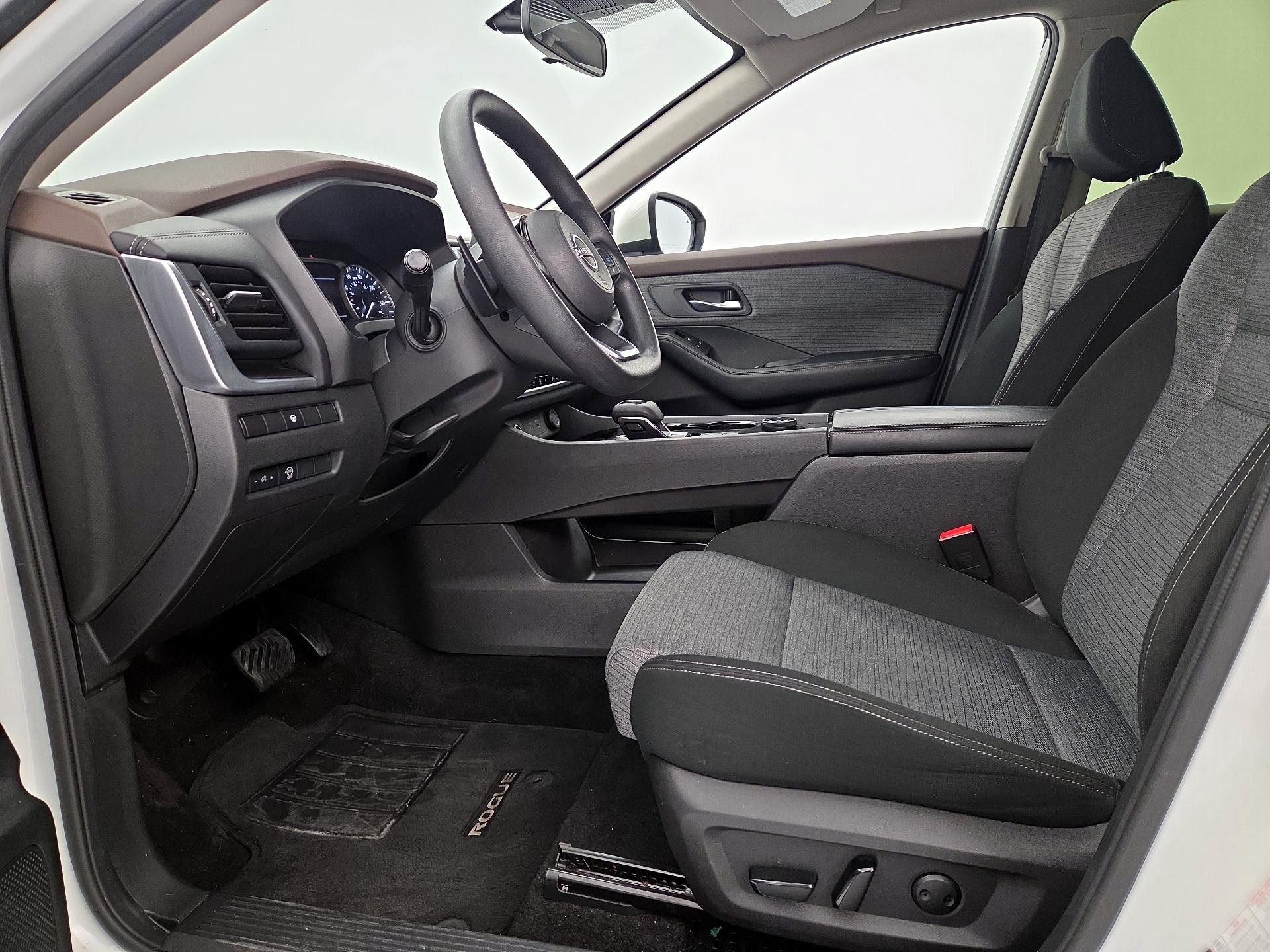Thumbnail: 2023 Nissan Rogue - 11