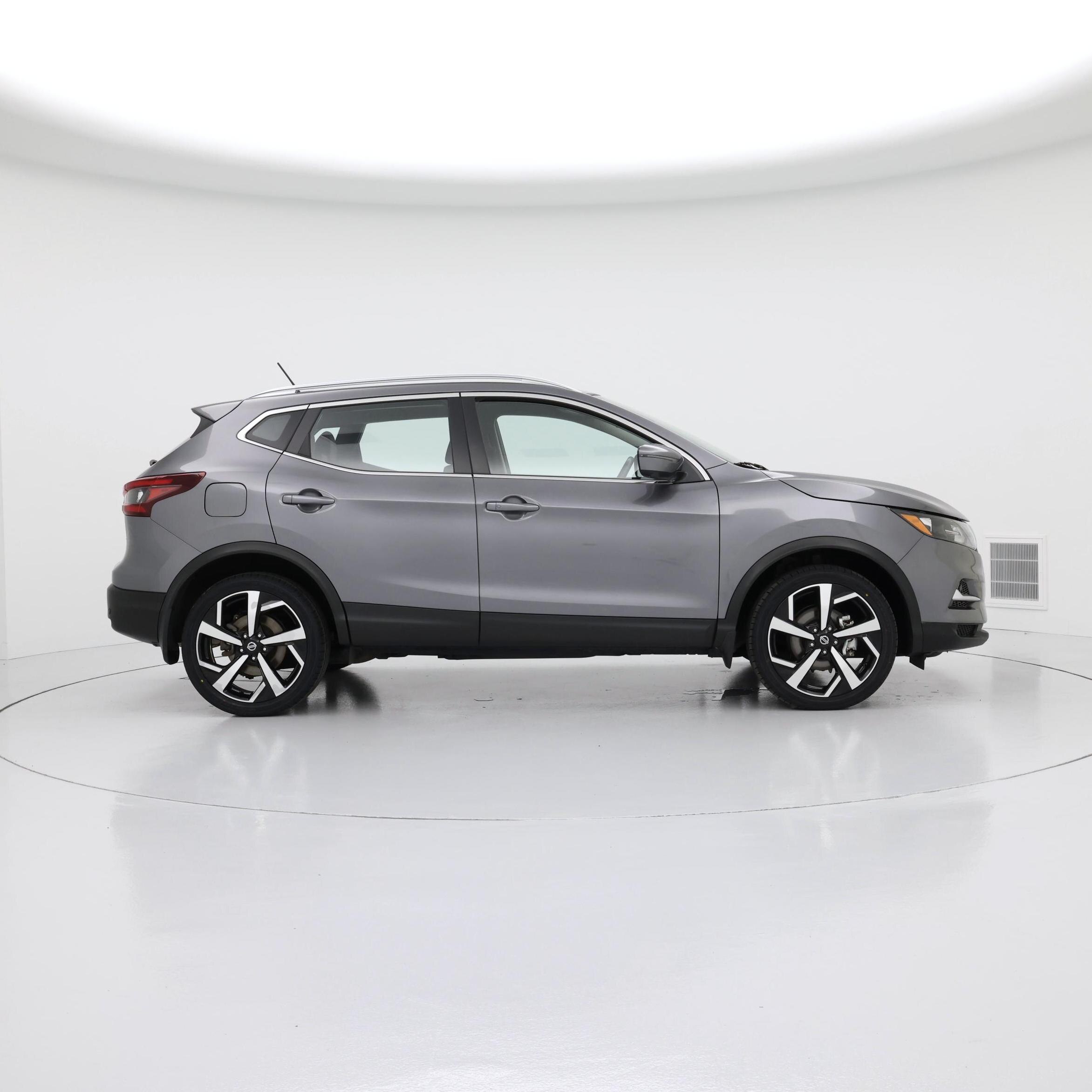 Thumbnail: 2022 Nissan Rogue Sport - 7