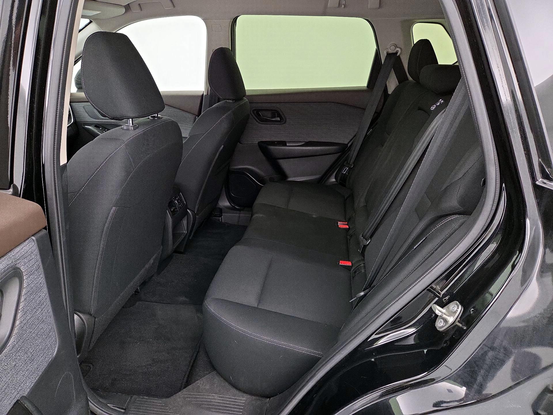 Thumbnail: 2023 Nissan Rogue - 19