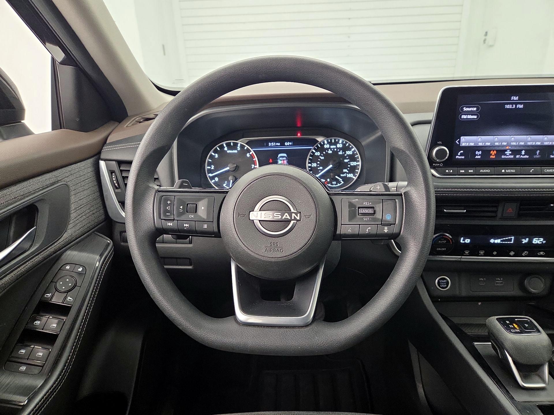 Thumbnail: 2023 Nissan Rogue - 10