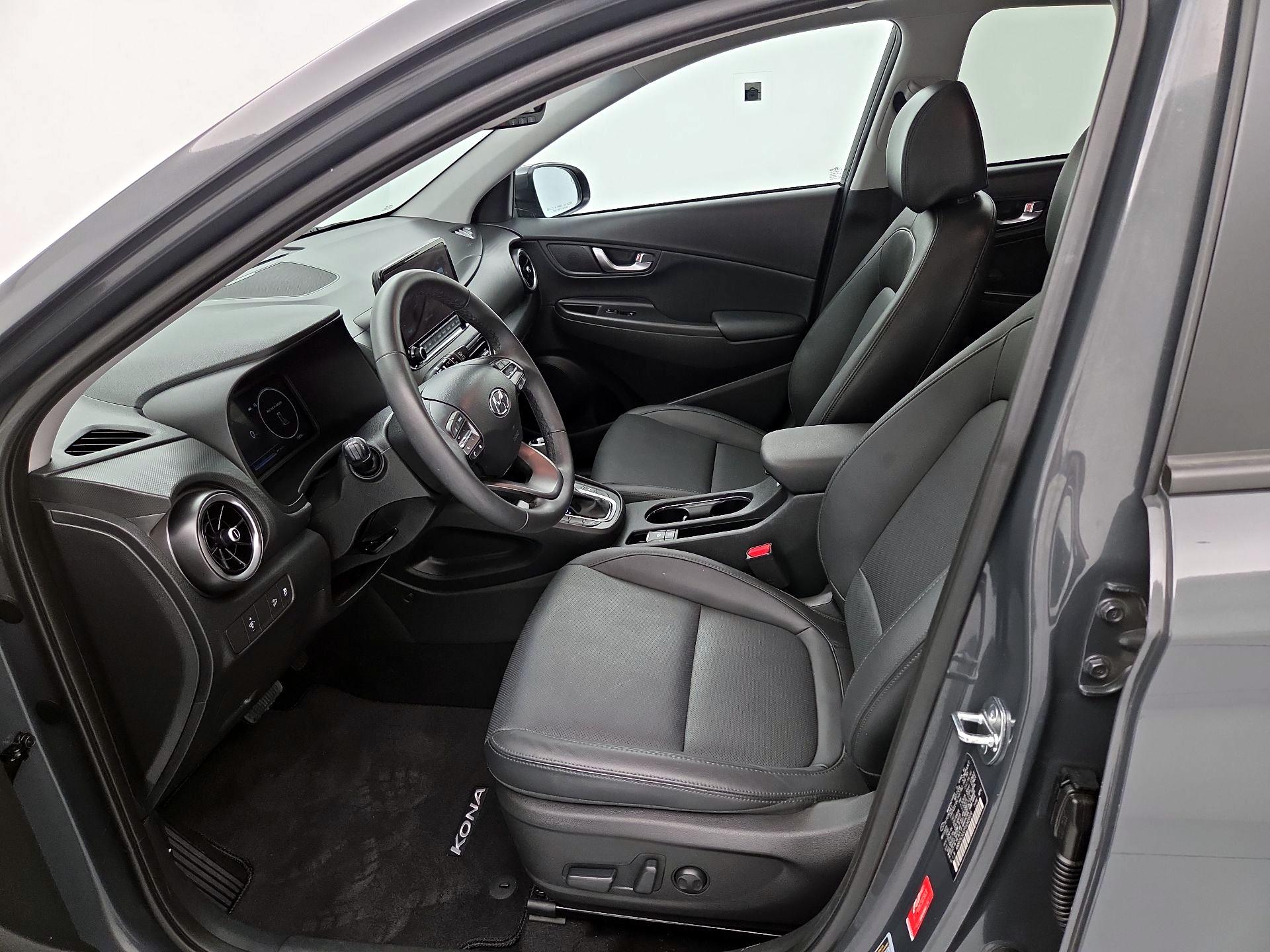 Thumbnail: 2023 Hyundai Kona - 11