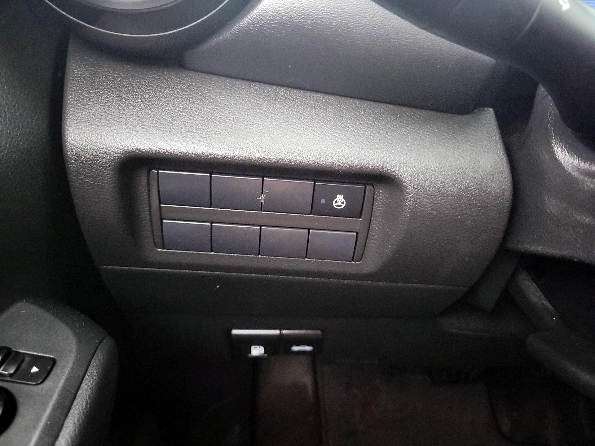 Thumbnail: 2023 Nissan Kicks - 13