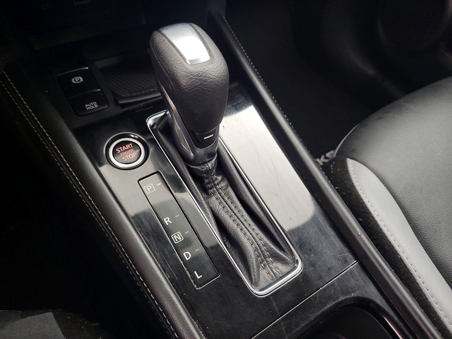 Thumbnail: 2023 Nissan Kicks - 17