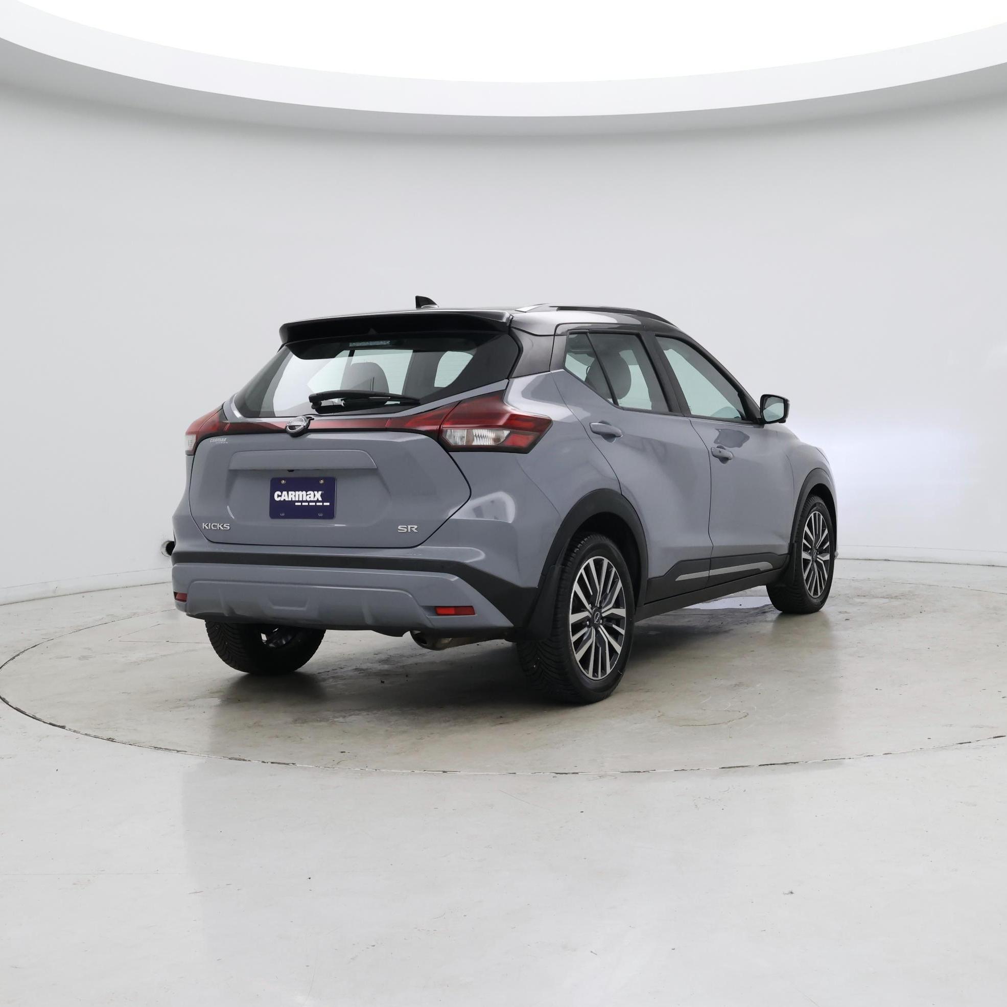 Thumbnail: 2023 Nissan Kicks - 8