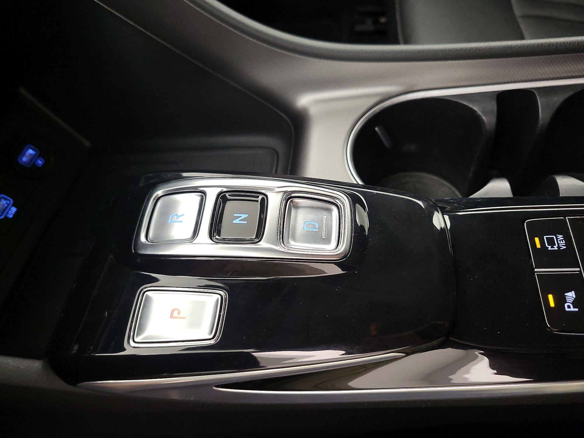 Thumbnail: 2023 Hyundai Sonata - 17