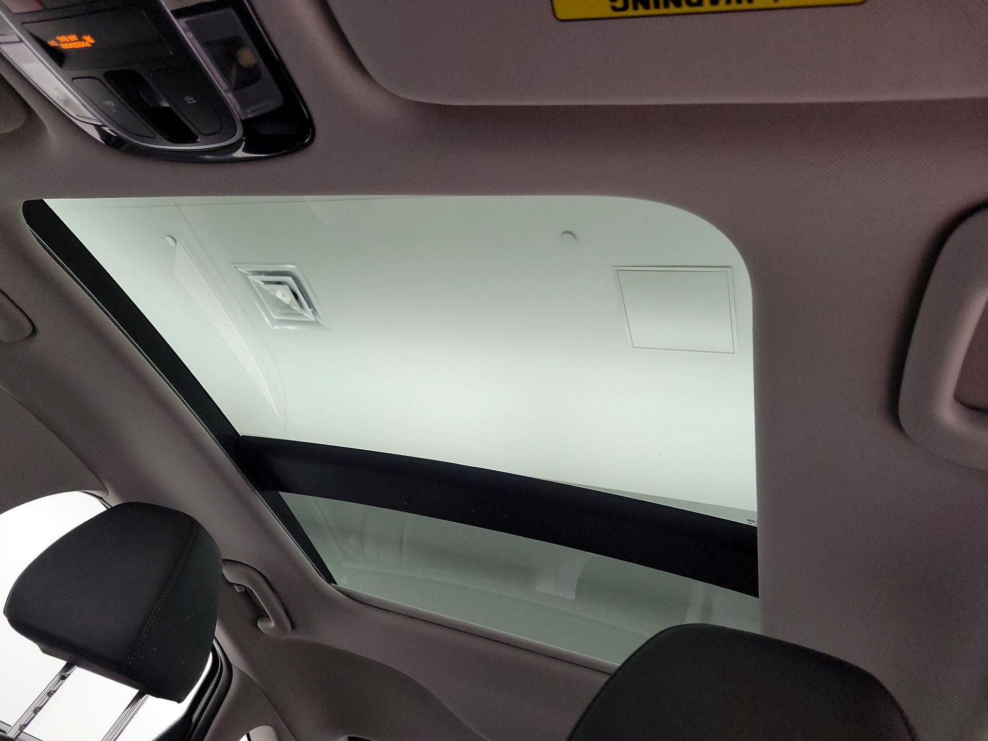 Thumbnail: 2023 Hyundai Sonata - 19