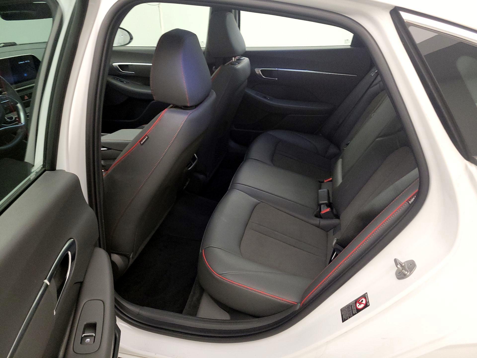 Thumbnail: 2023 Hyundai Sonata - 20