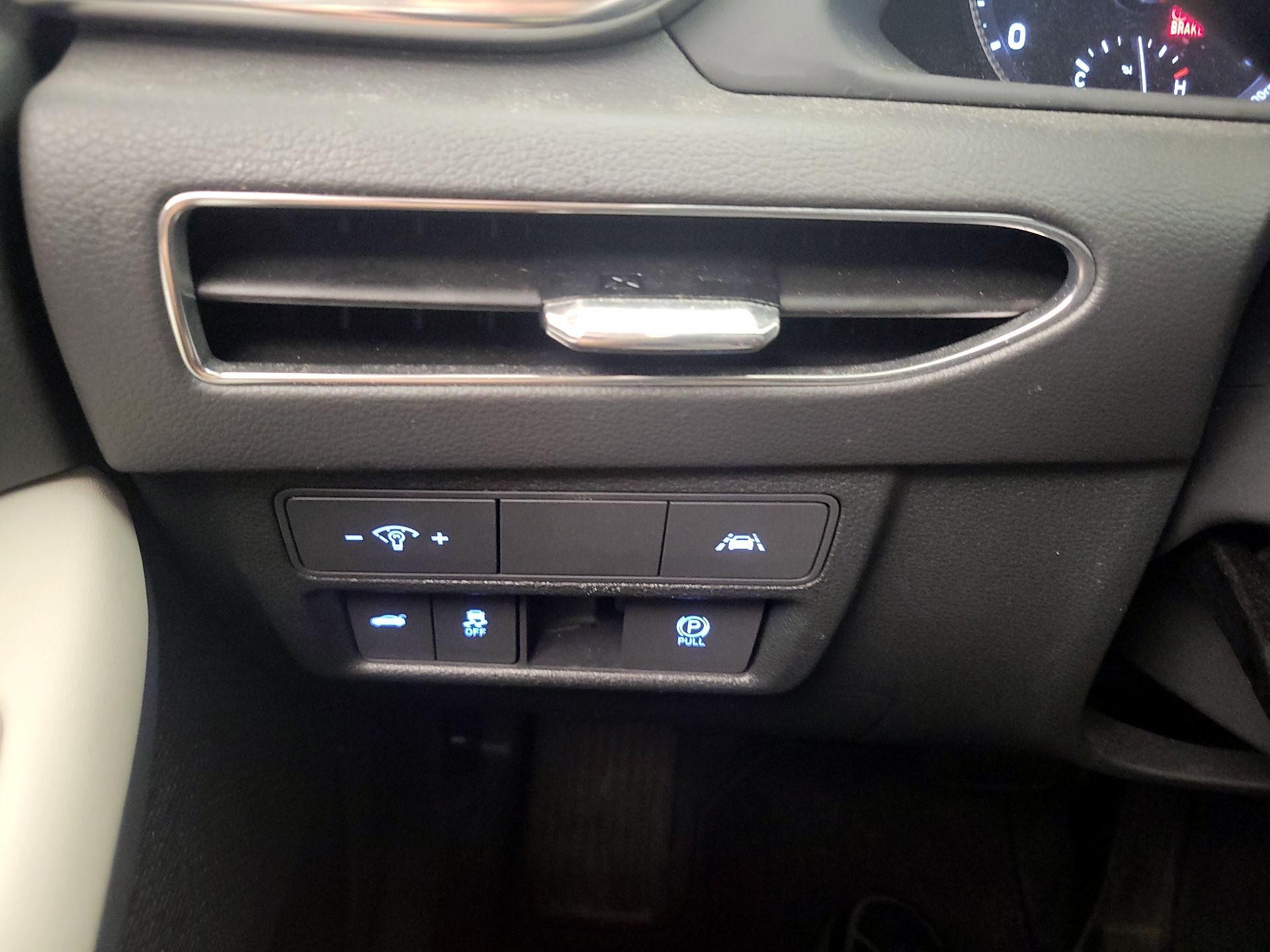 Thumbnail: 2023 Hyundai Sonata - 13