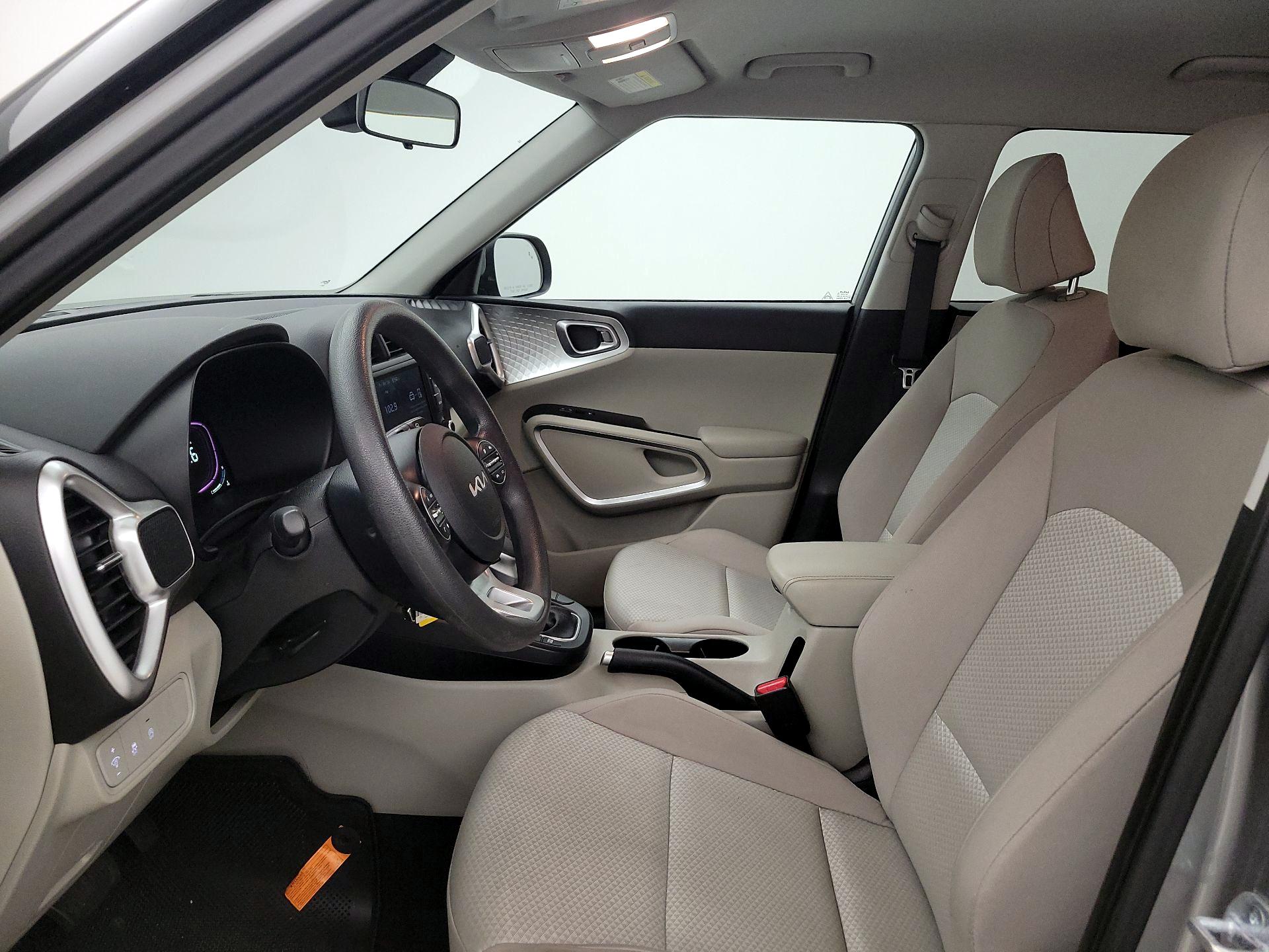 Thumbnail: 2023 Kia Soul - 11