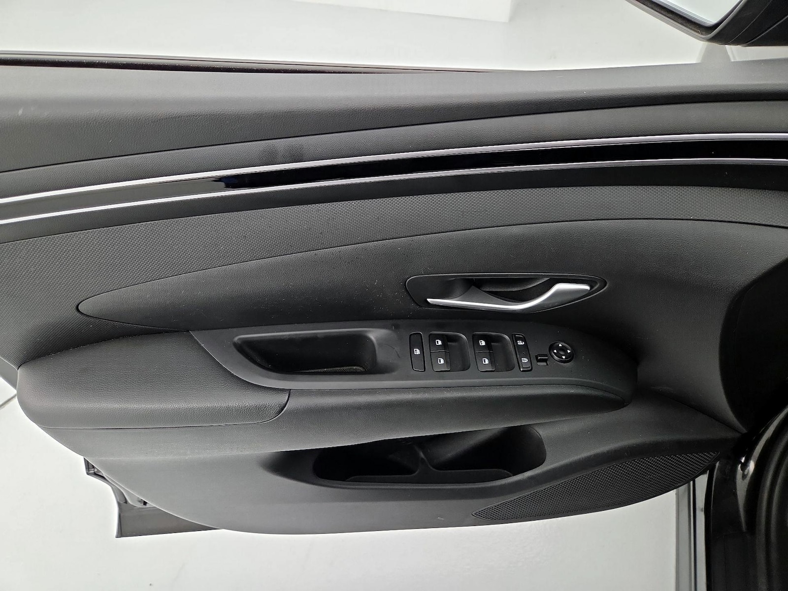 2023 Hyundai Tucson SE - Photo 13