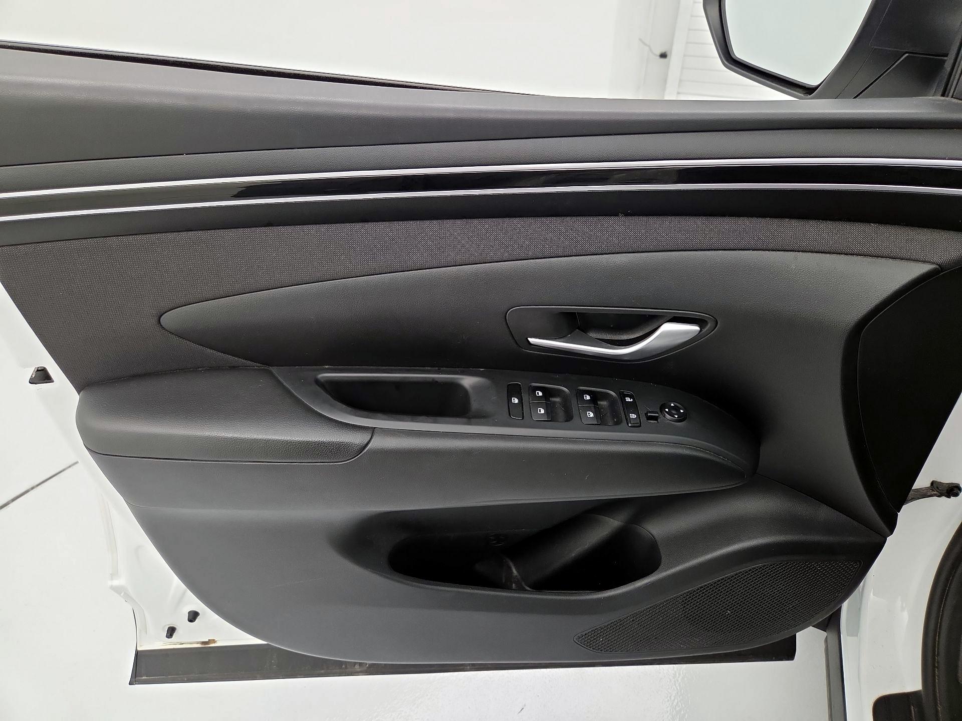 Thumbnail: 2023 Hyundai Tucson - 12