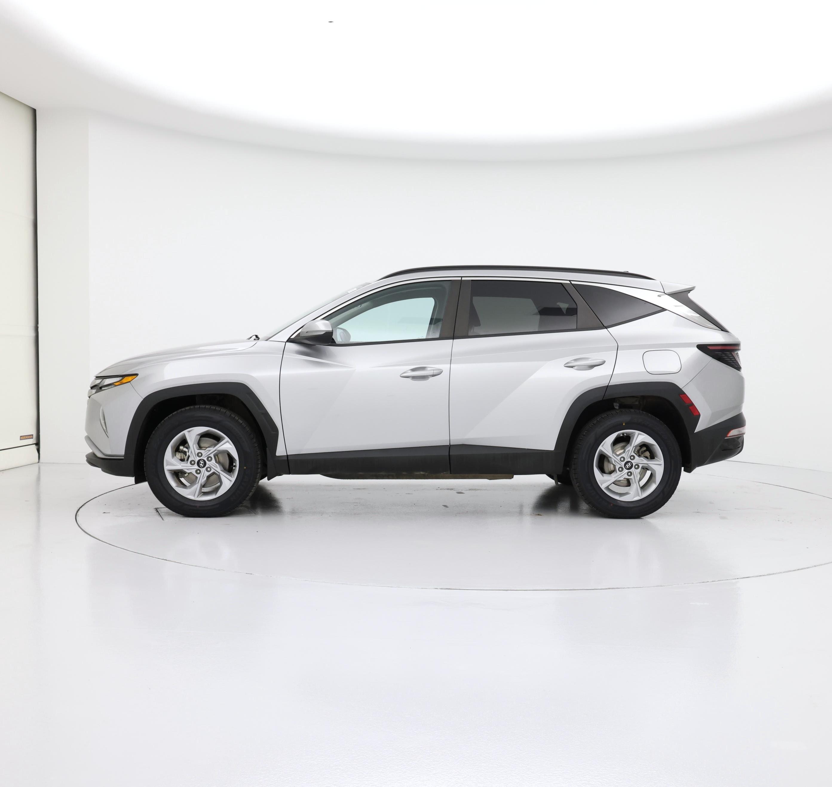 Thumbnail: 2023 Hyundai Tucson - 3