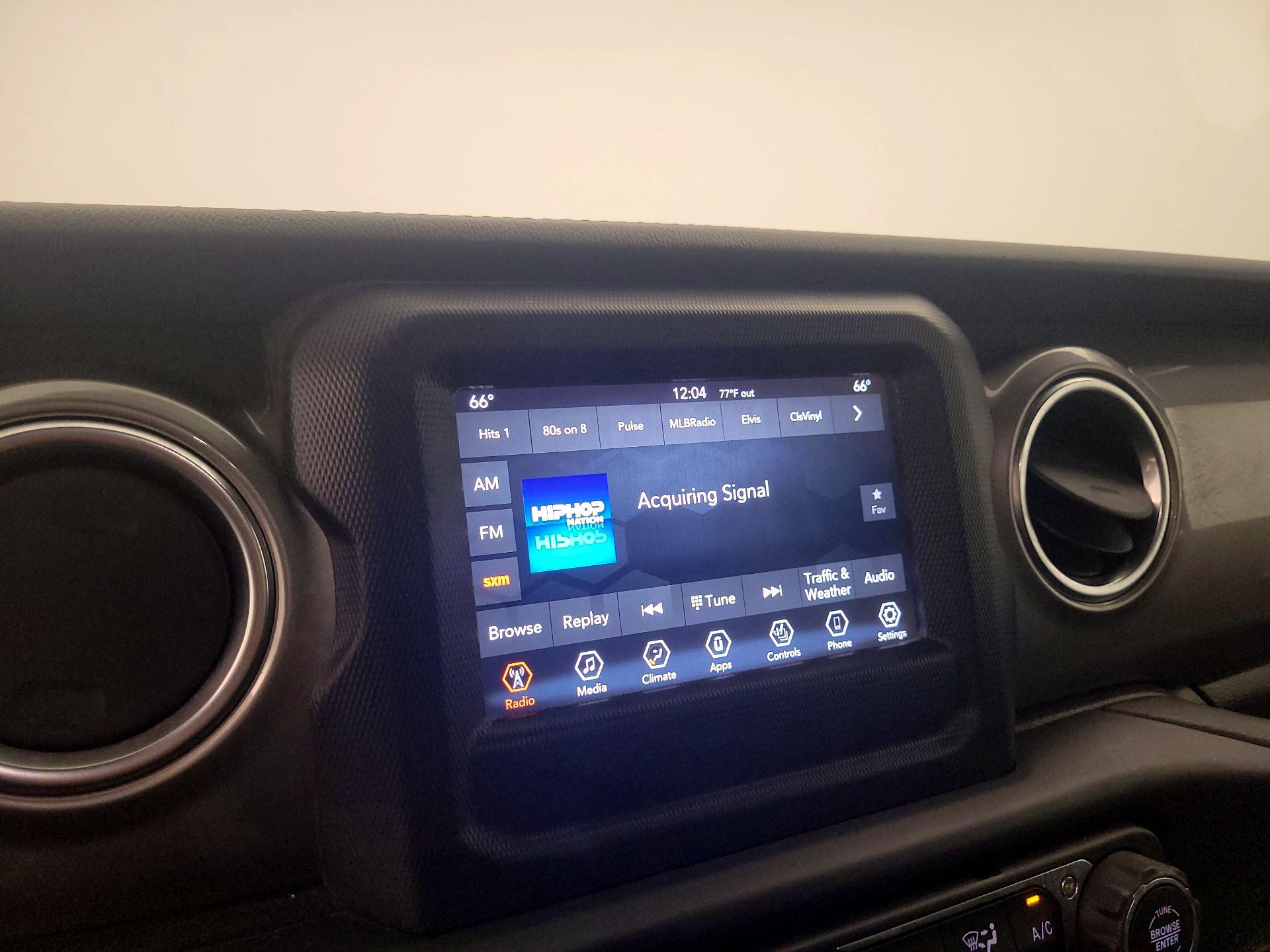 Thumbnail: 2021 Jeep Wrangler - 15