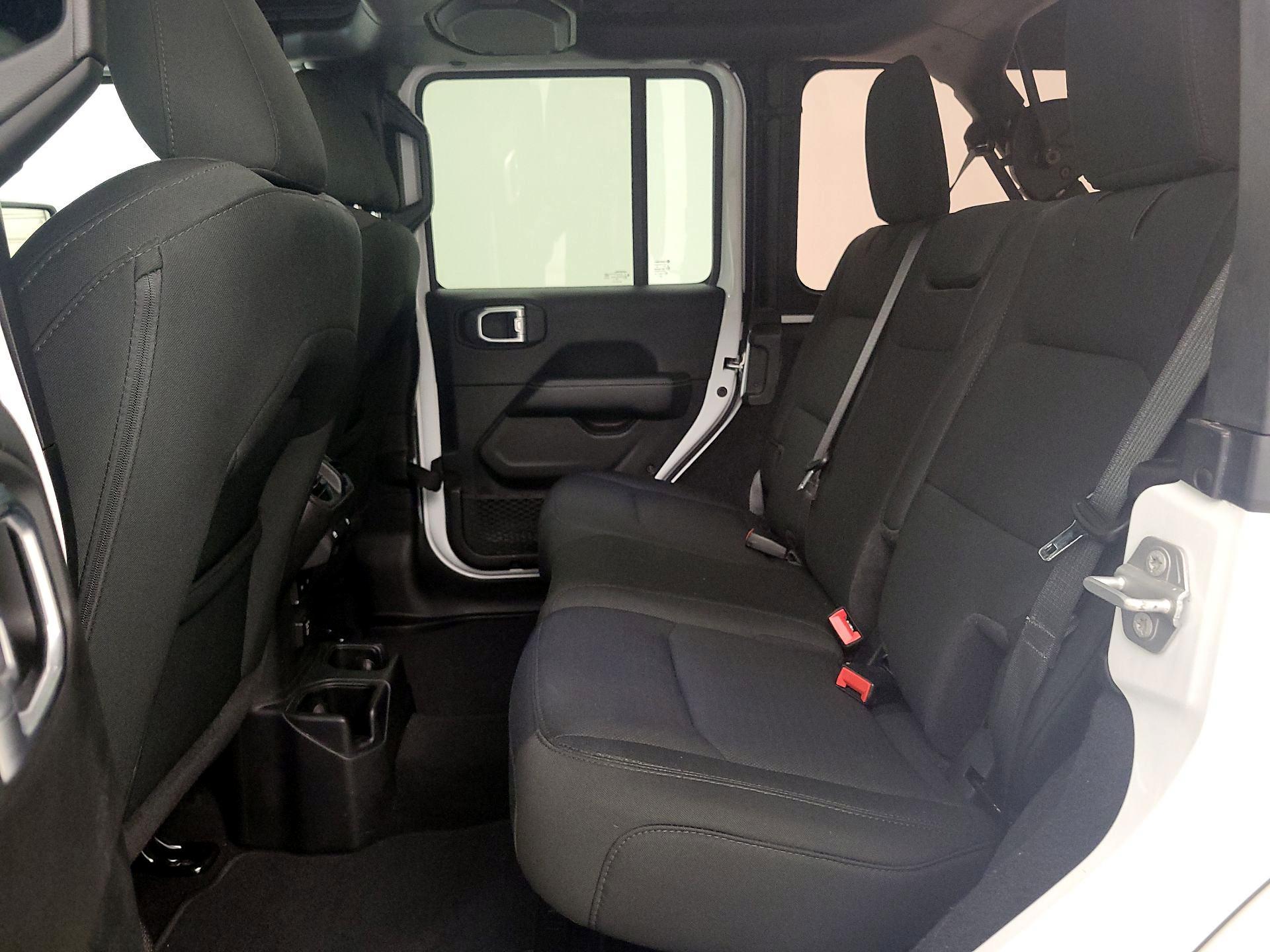 Thumbnail: 2021 Jeep Wrangler - 19