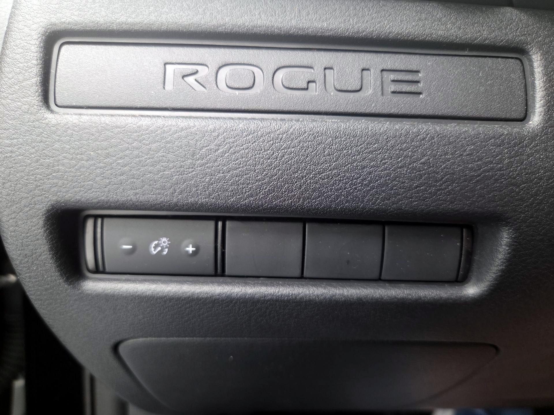Thumbnail: 2023 Nissan Rogue - 13
