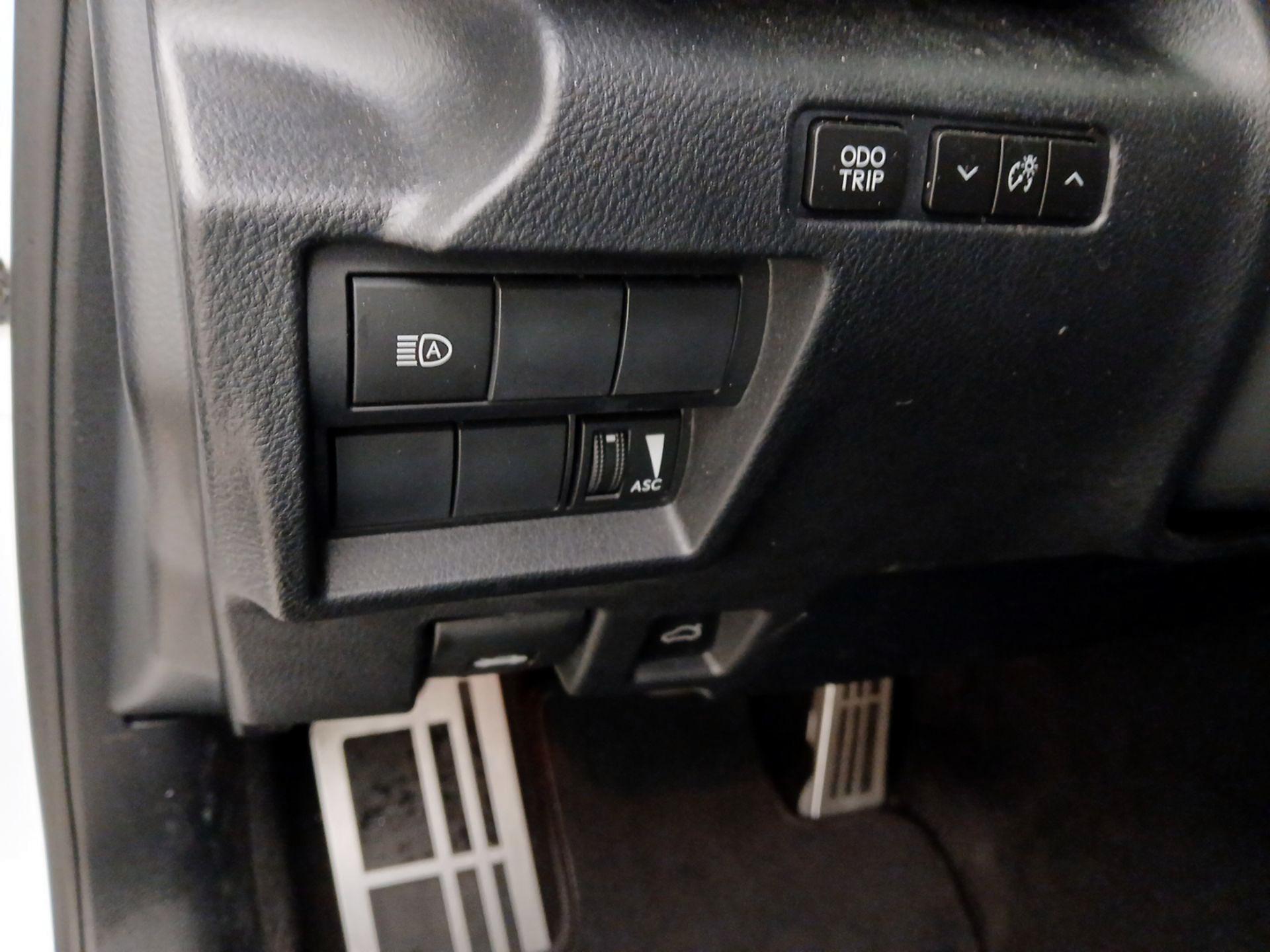 Thumbnail: 2023 Lexus IS - 13