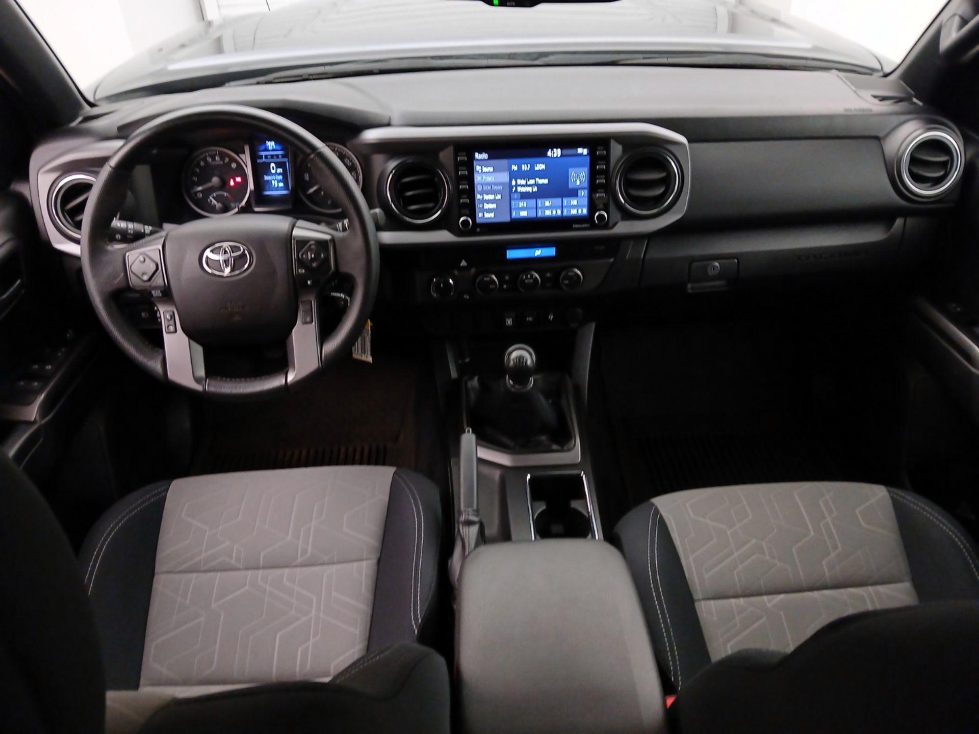 Thumbnail: 2022 Toyota Tacoma - 9