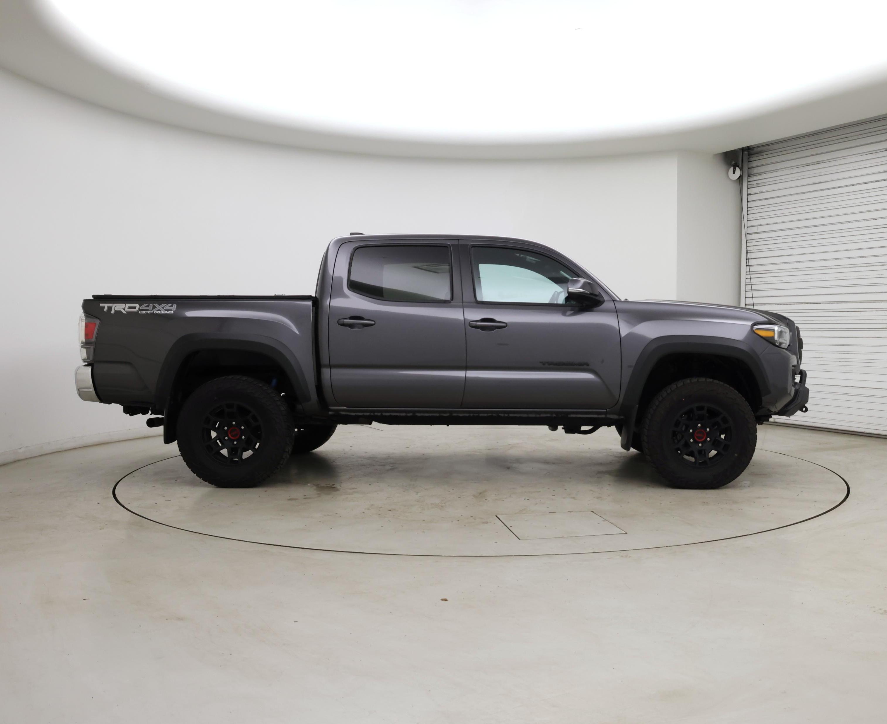 Thumbnail: 2022 Toyota Tacoma - 7