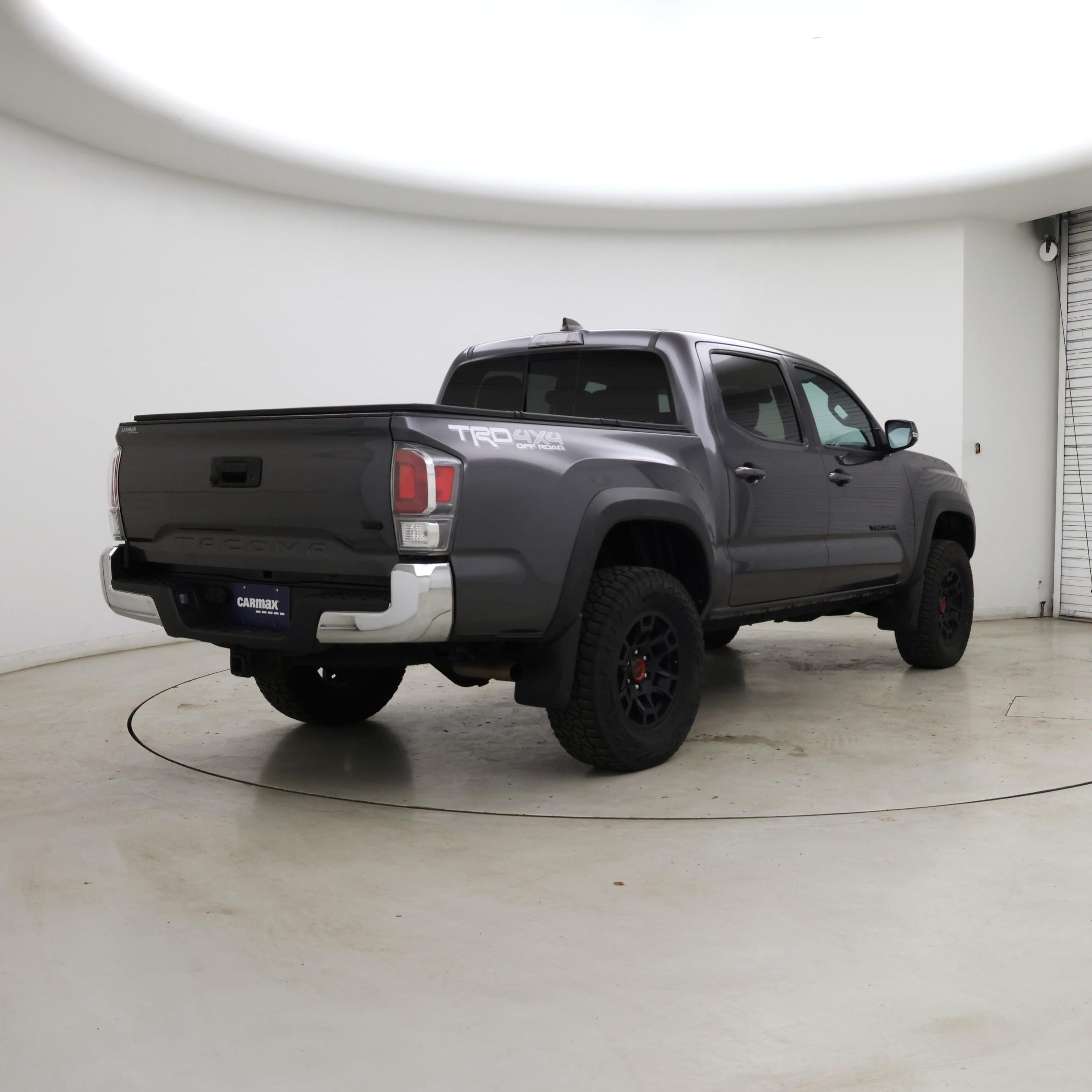 Thumbnail: 2022 Toyota Tacoma - 8