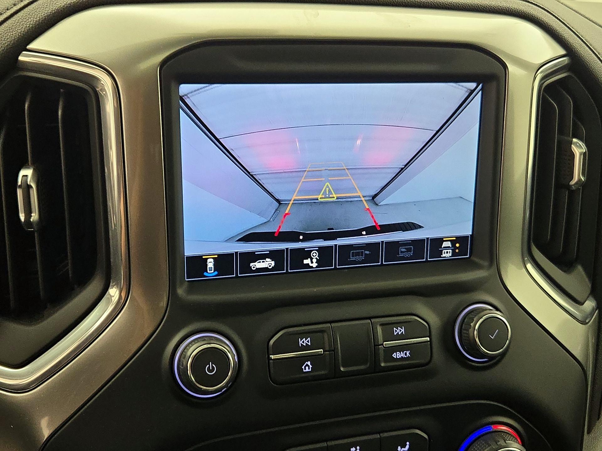 Thumbnail: 2021 Chevrolet Silverado 2500 - 14