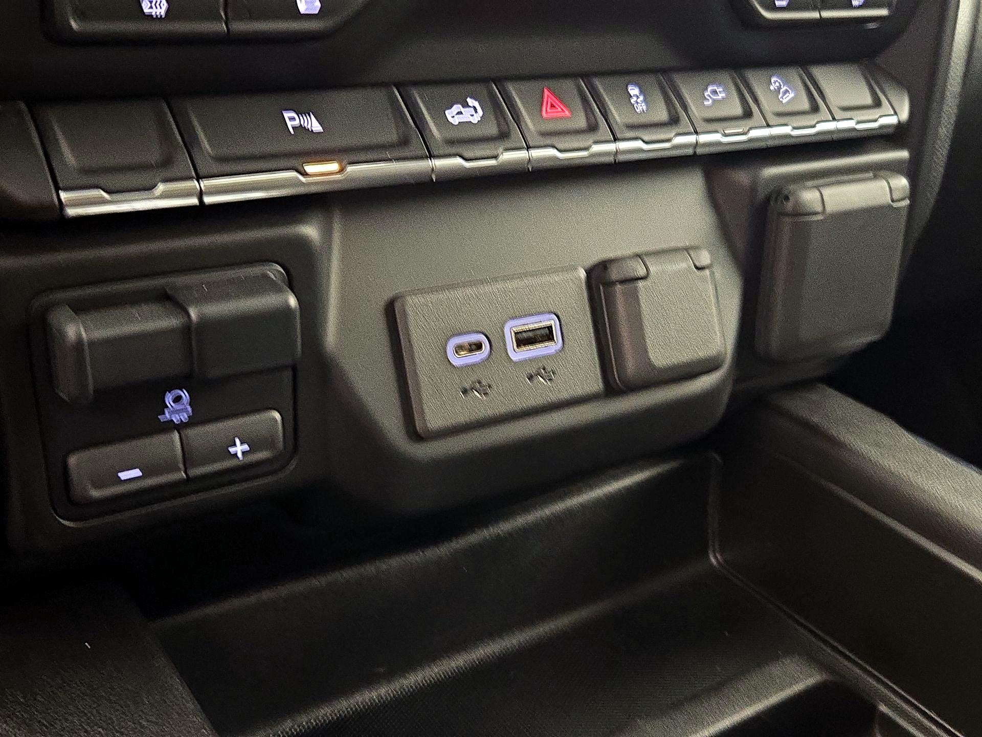 Thumbnail: 2021 Chevrolet Silverado 2500 - 18