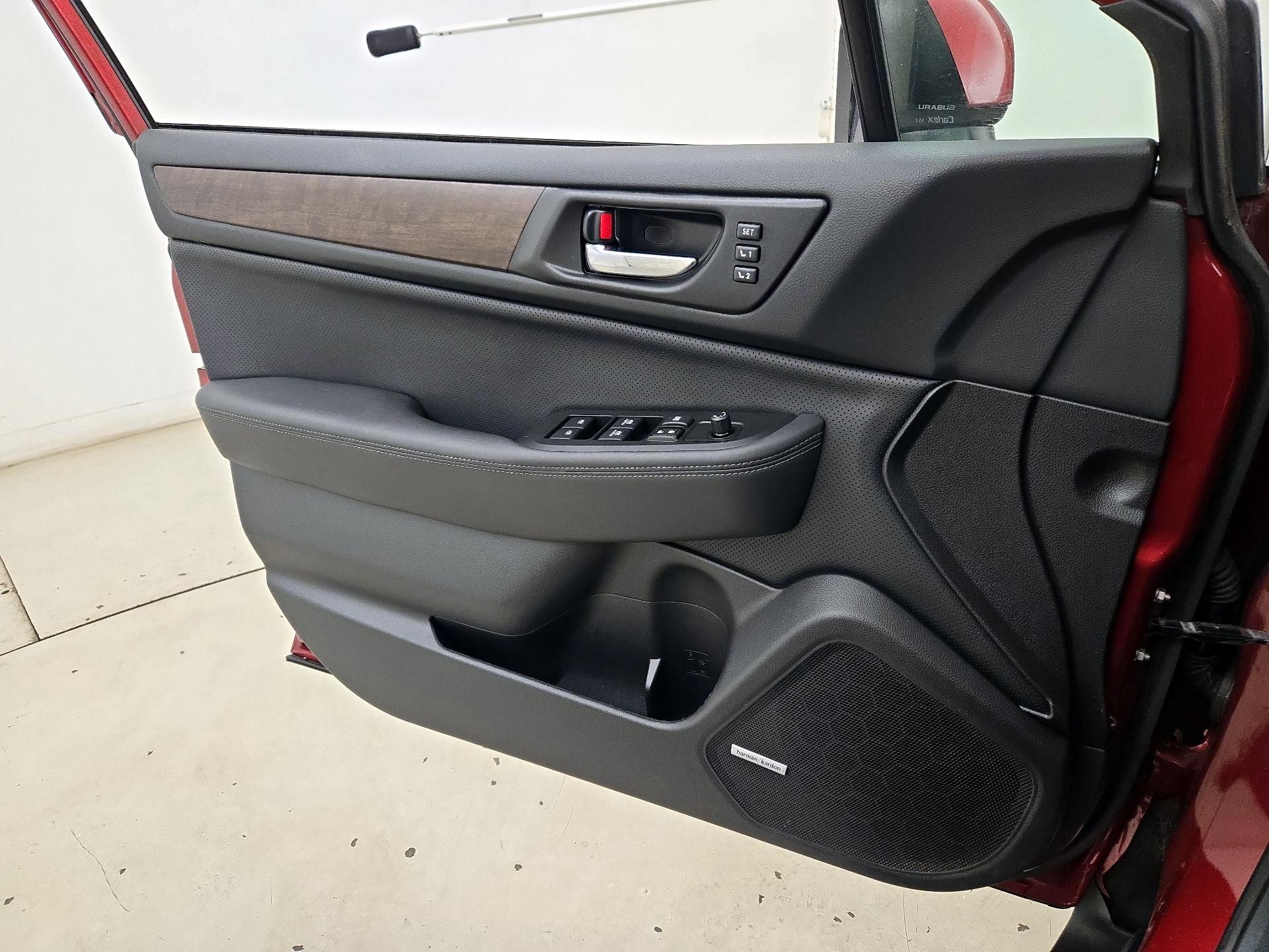 Thumbnail: 2017 Subaru Outback - 12