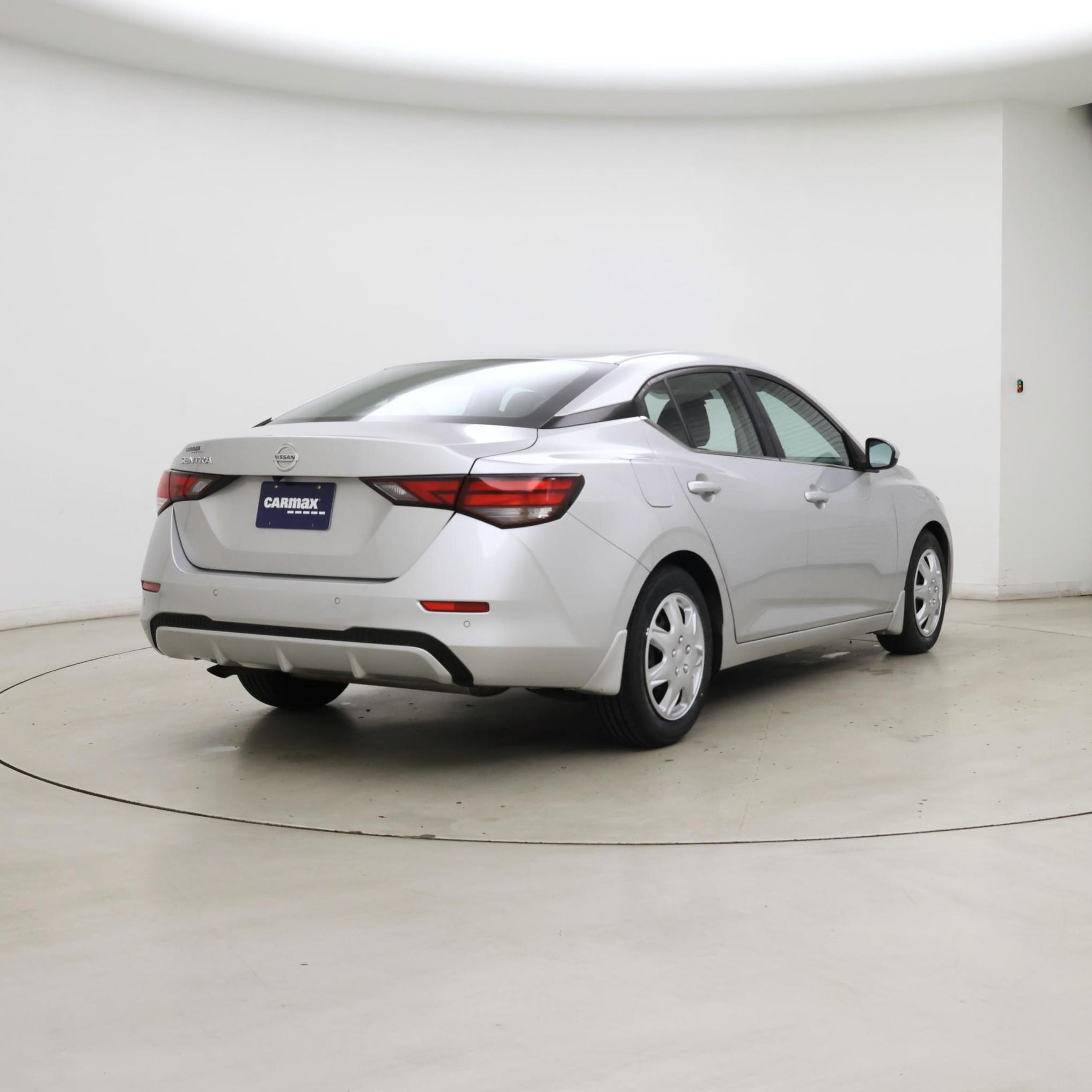 Thumbnail: 2022 Nissan Sentra - 8