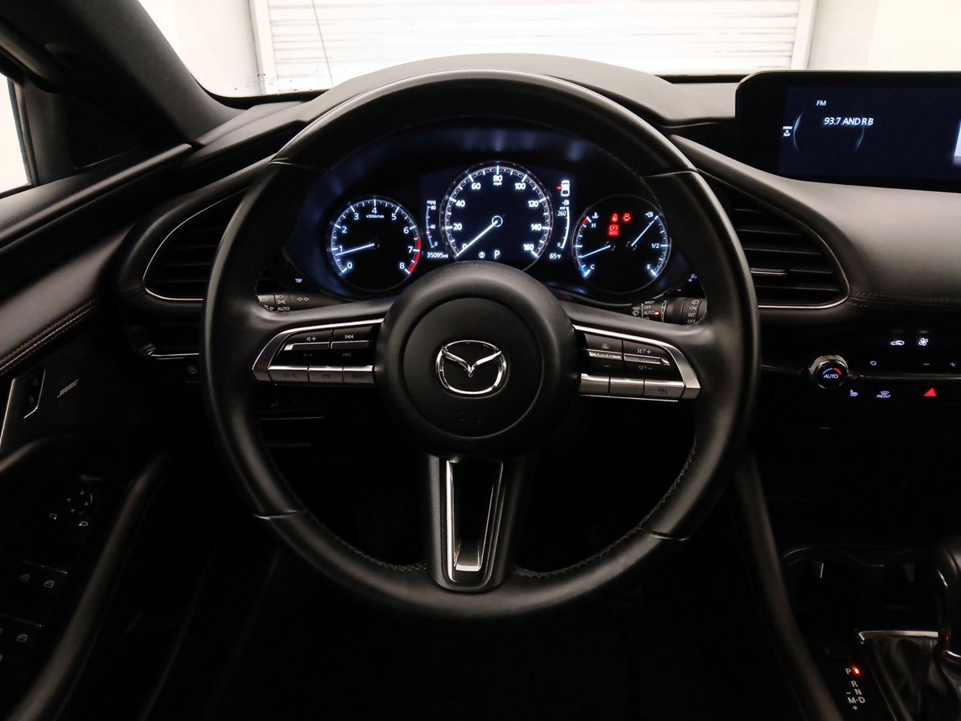 Thumbnail: 2020 Mazda Mazda3 - 10