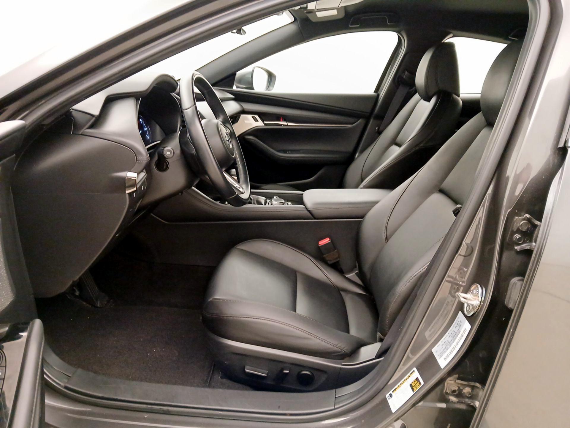 Thumbnail: 2020 Mazda Mazda3 - 11