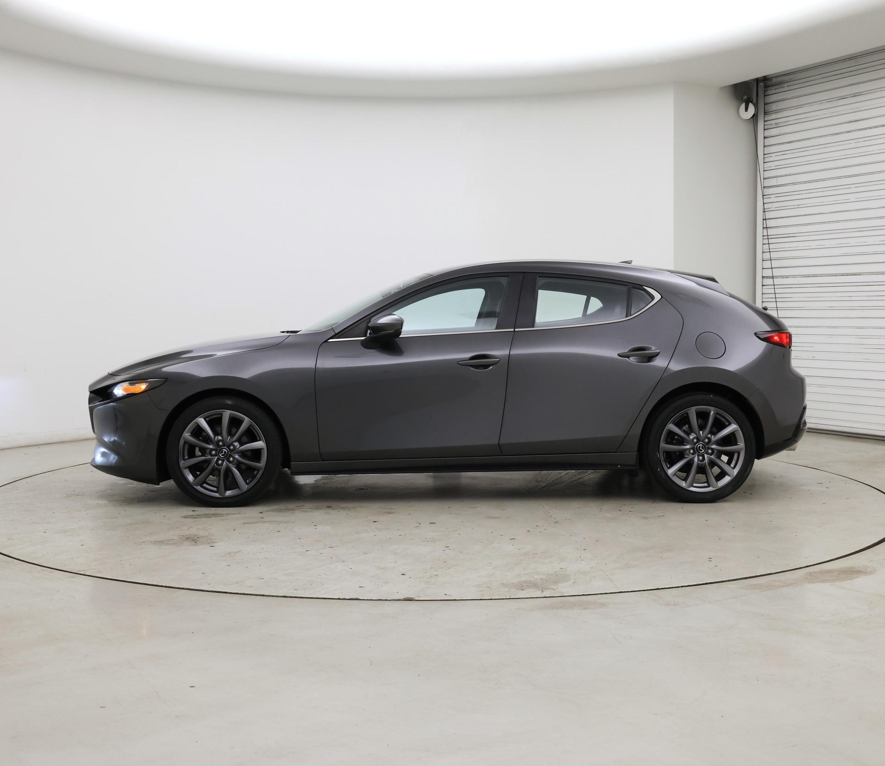 Thumbnail: 2020 Mazda Mazda3 - 3