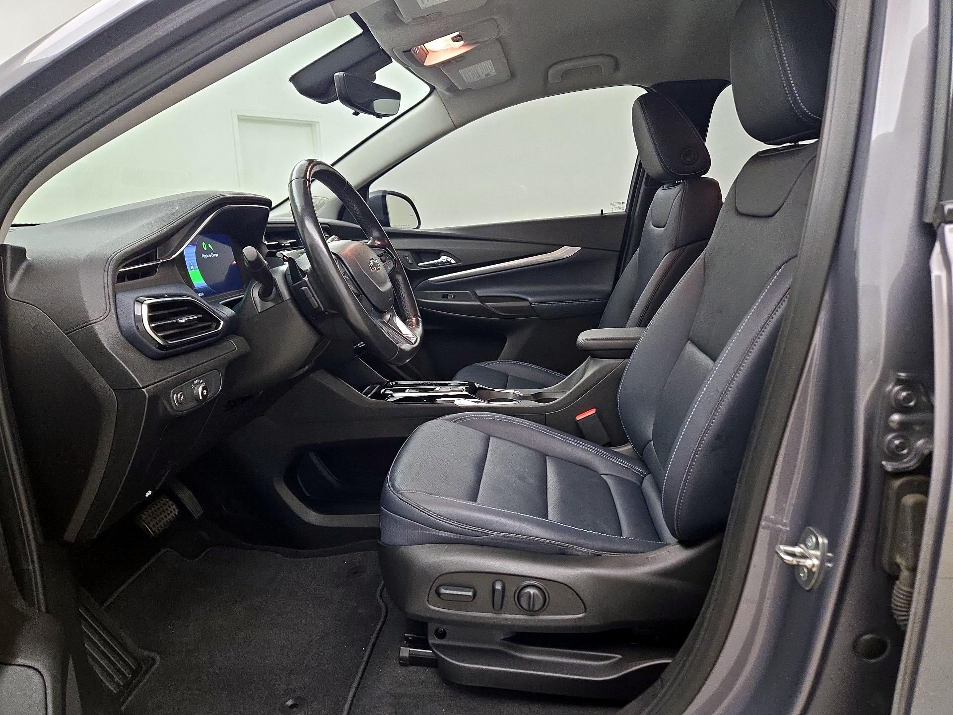 Thumbnail: 2023 Chevrolet Bolt EUV - 11