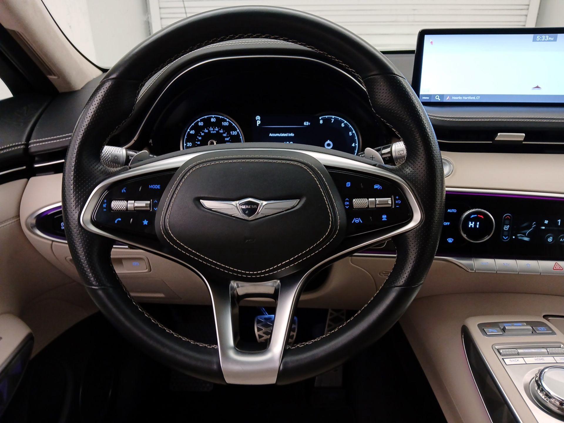 Thumbnail: 2022 Genesis GV70 - 10