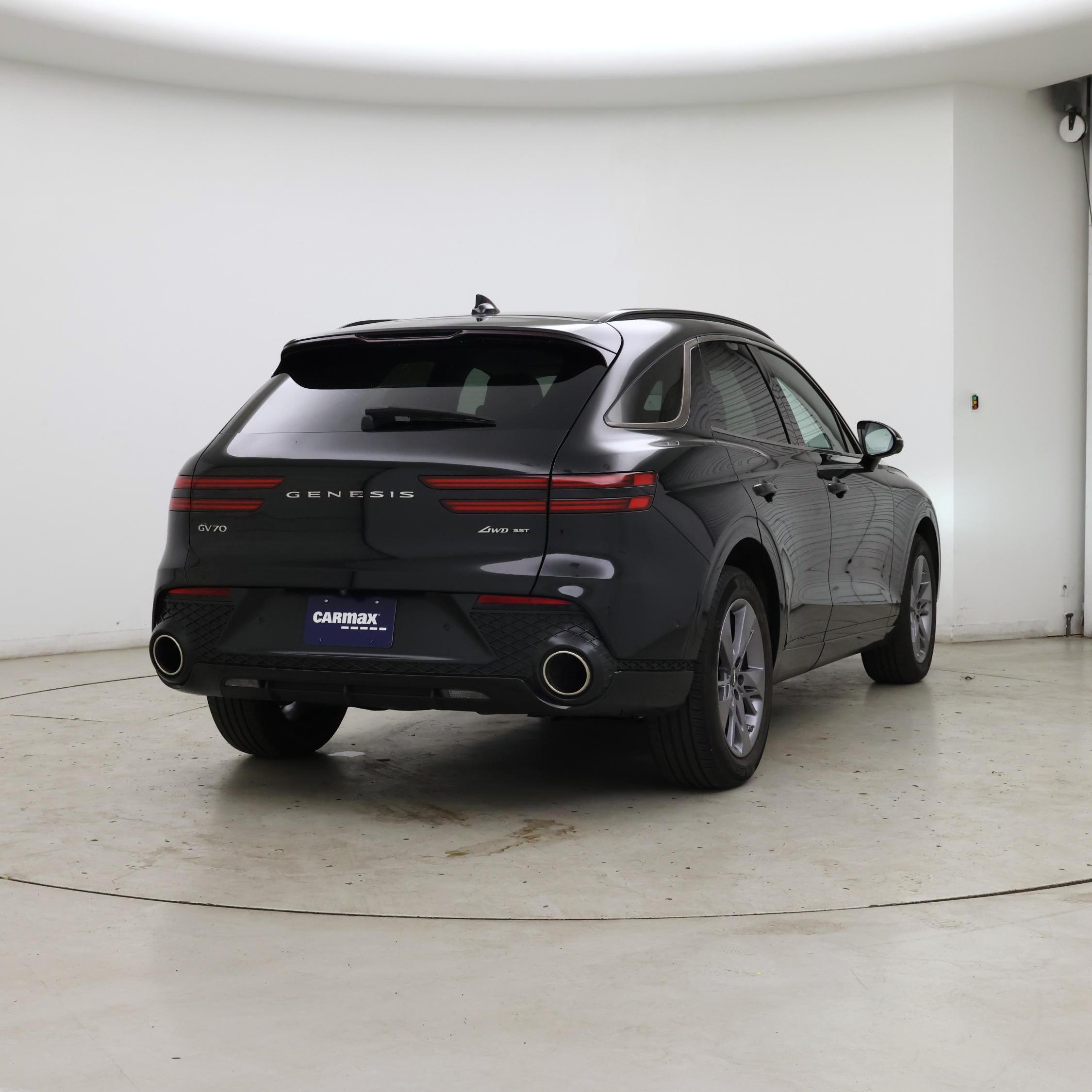 Thumbnail: 2022 Genesis GV70 - 8