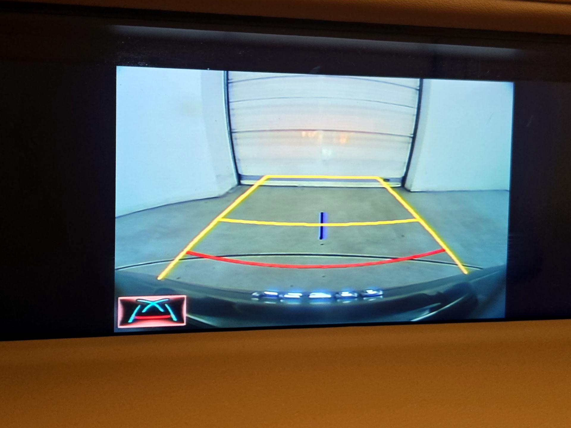 Thumbnail: 2019 Lexus LC - 14