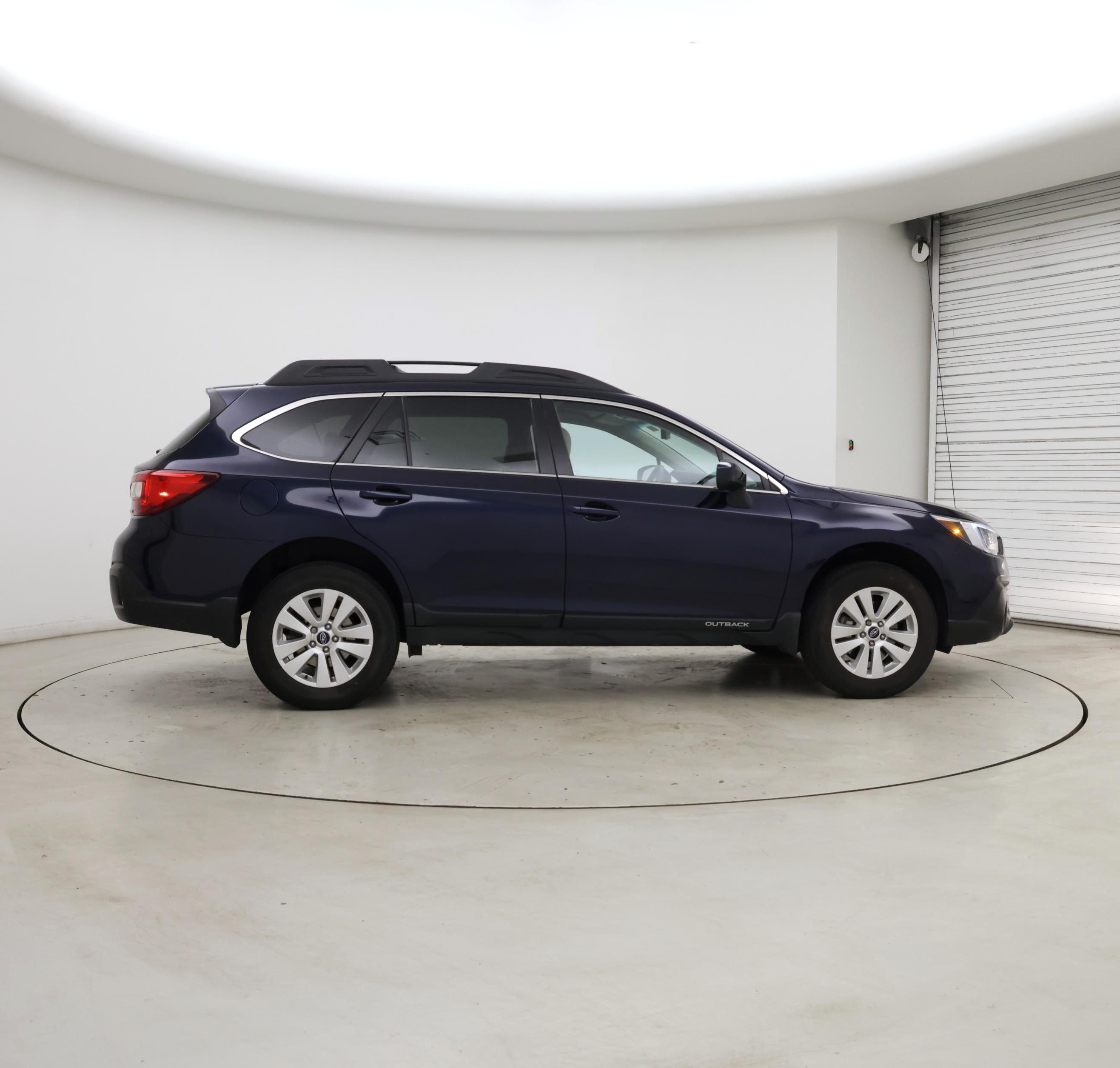 Thumbnail: 2018 Subaru Outback - 7