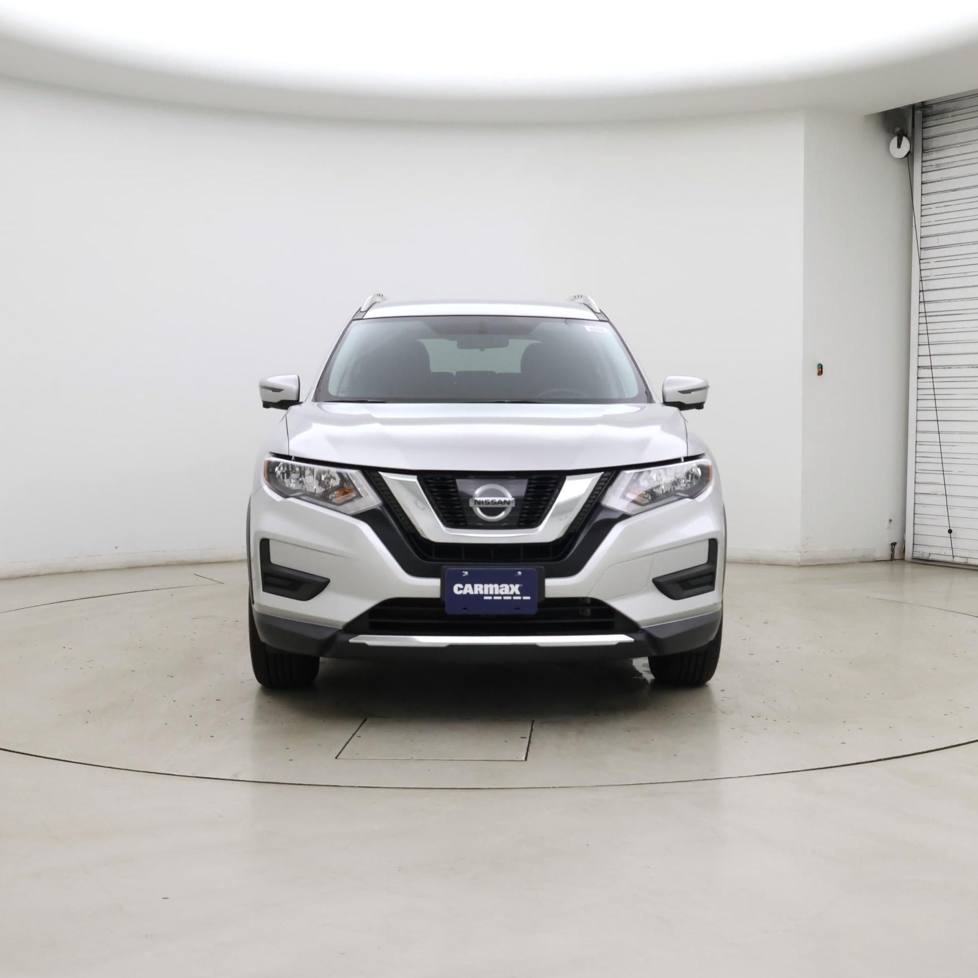 Thumbnail: 2017 Nissan Rogue - 5
