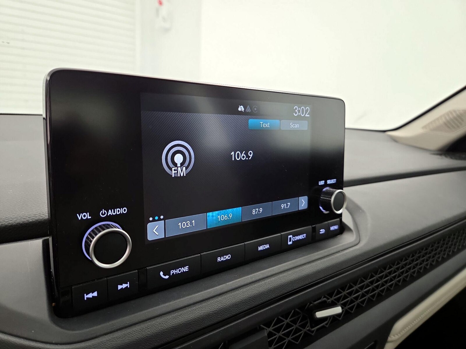 2024 Honda Accord EX - Photo 15